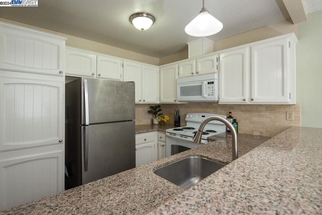 Detail Gallery Image 7 of 26 For 3400 Sullivan Ct #112,  Modesto,  CA 95356 - 2 Beds | 2 Baths
