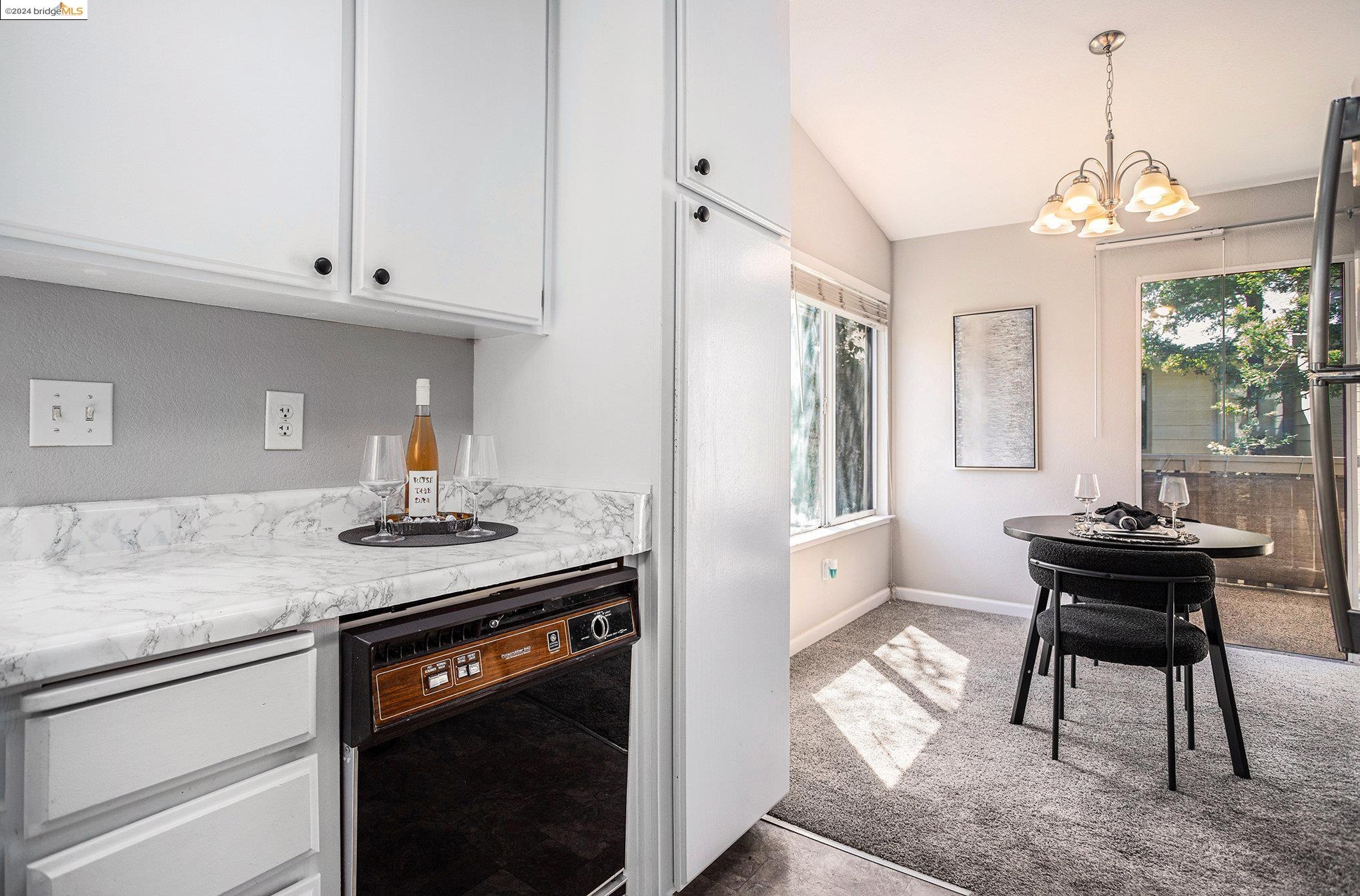 Detail Gallery Image 16 of 28 For 1412 Chelsea, Hercules,  CA 94547 - 2 Beds | 1 Baths