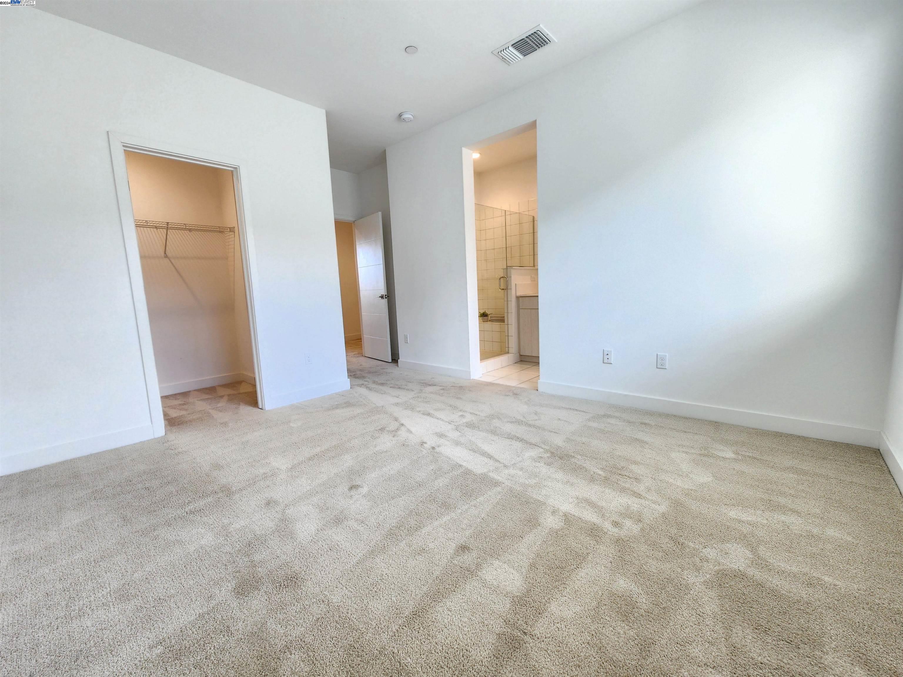 Detail Gallery Image 20 of 41 For 1339 Pullman Way, Oakland,  CA 94607 - 3 Beds | 3/1 Baths