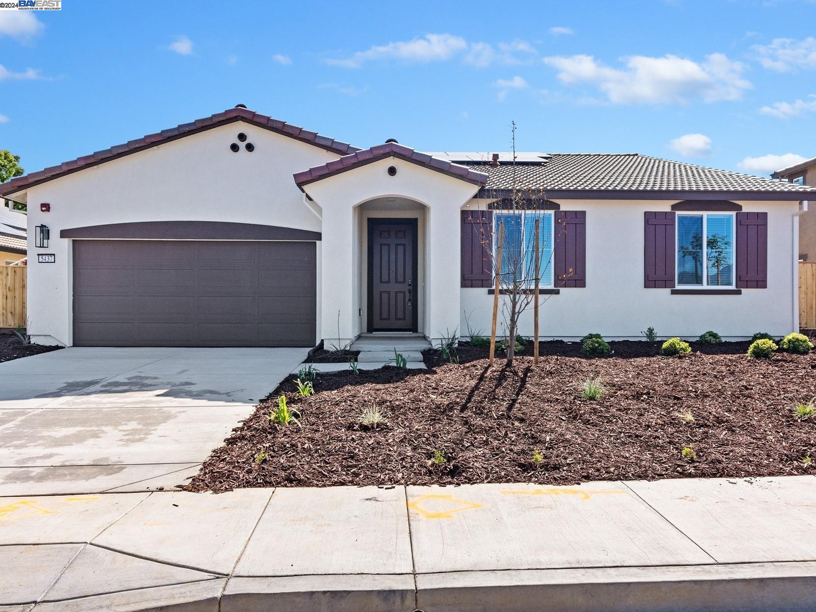 Detail Gallery Image 1 of 1 For 5437 Oneida Way, Antioch,  CA 94509 - 4 Beds | 2/1 Baths