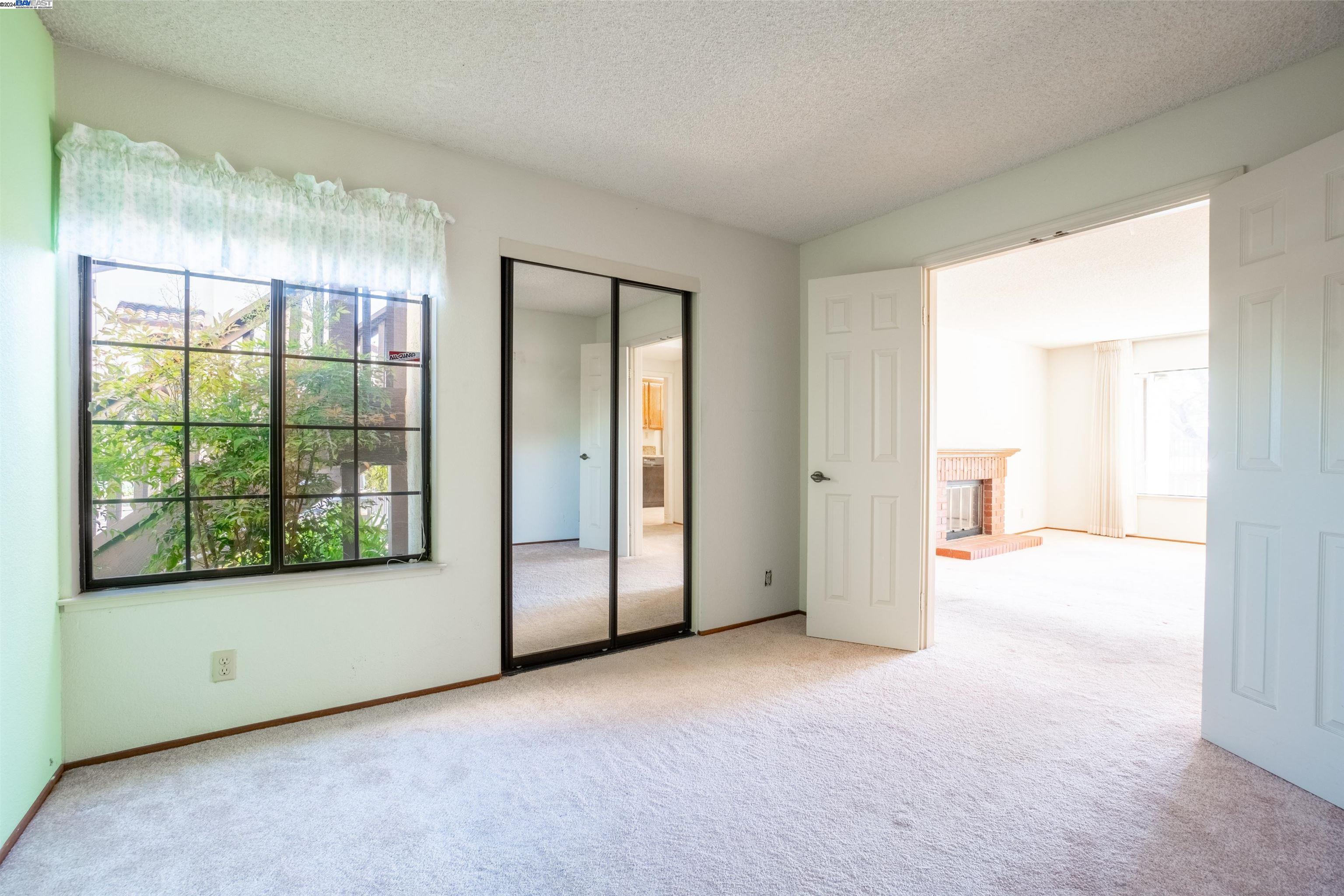 Detail Gallery Image 11 of 29 For 13933 Seagate Dr, San Leandro,  CA 94577 - 2 Beds | 2 Baths