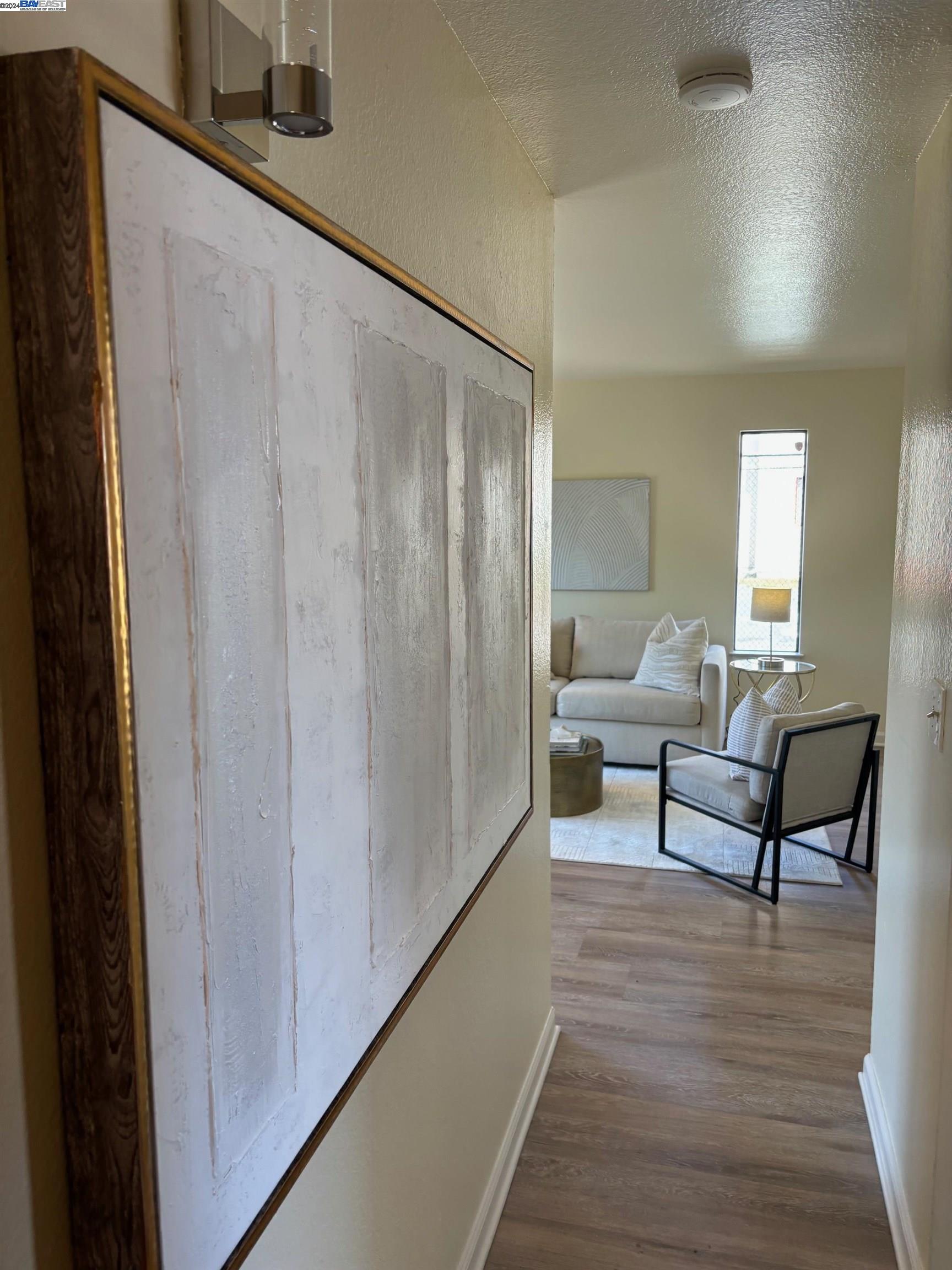 Detail Gallery Image 9 of 15 For 27951 Thornton Ct 1a,  Hayward,  CA 94544 - 2 Beds | 1/1 Baths