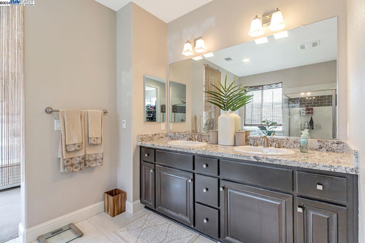 Detail Gallery Image 31 of 40 For 20 Greystone Pl, Pittsburg,  CA 94565 - 4 Beds | 2/1 Baths