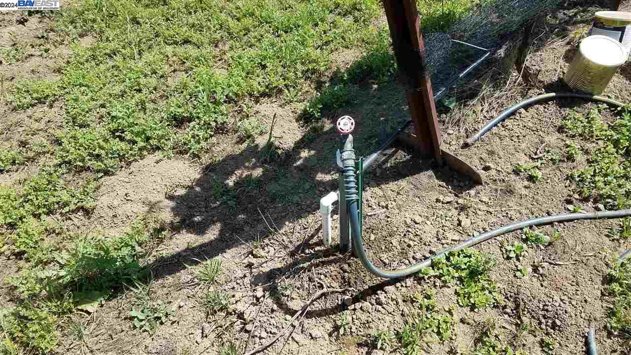 Detail Gallery Image 16 of 27 For 0 Fairview Dr., Hayward,  CA 94542 - – Beds | – Baths