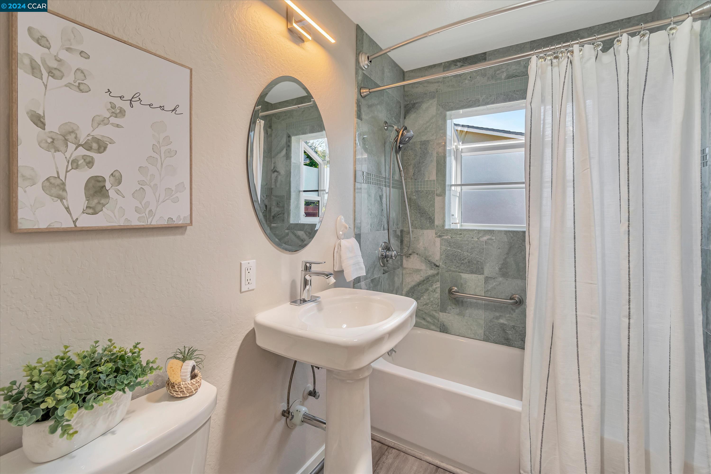 Detail Gallery Image 24 of 51 For 1508 Madeira Dr, Pacifica,  CA 94044 - 4 Beds | 2 Baths