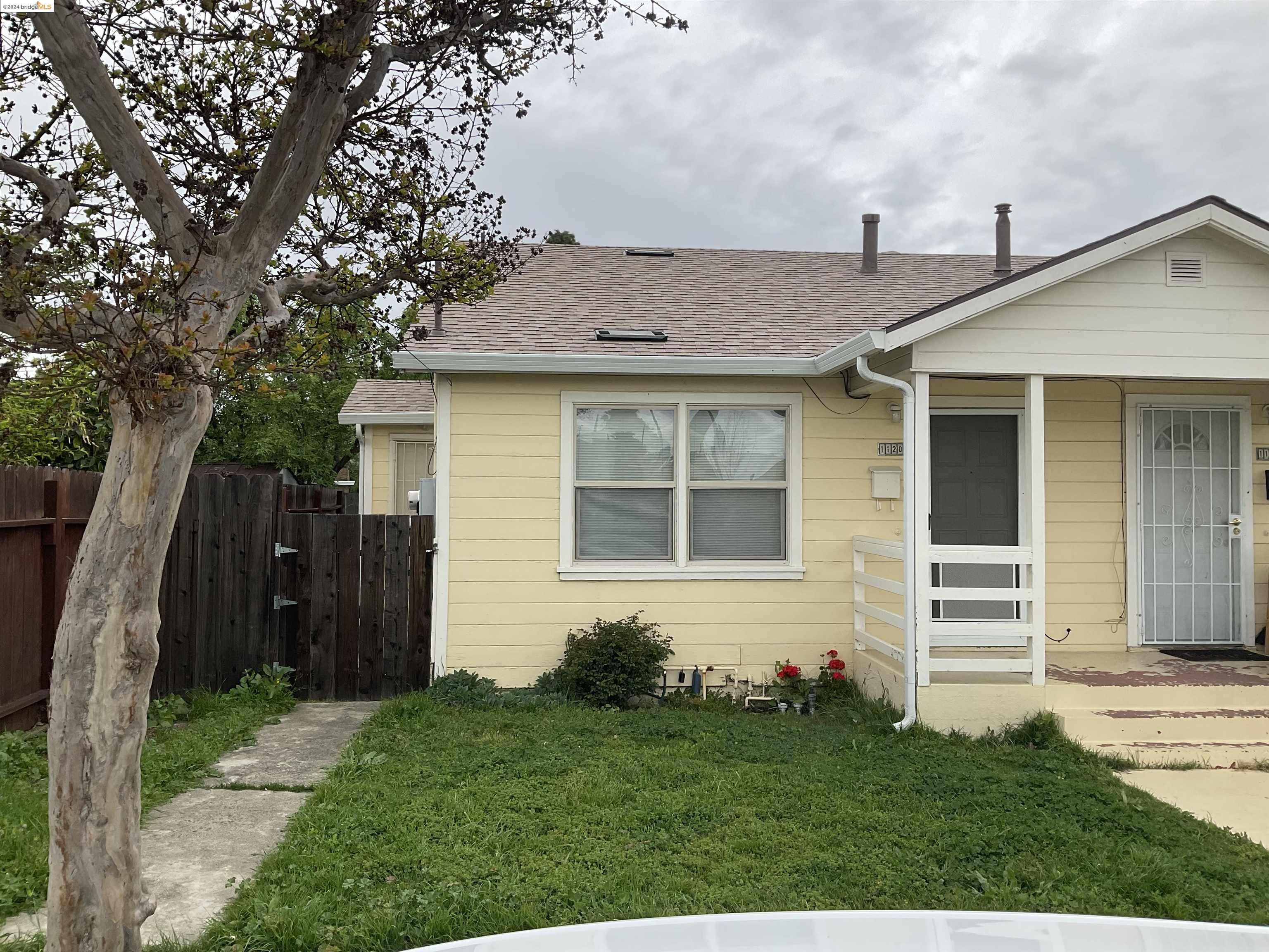 Detail Gallery Image 1 of 1 For 1120 Maple St., Pittsburg,  CA 94565 - 1 Beds | 1 Baths