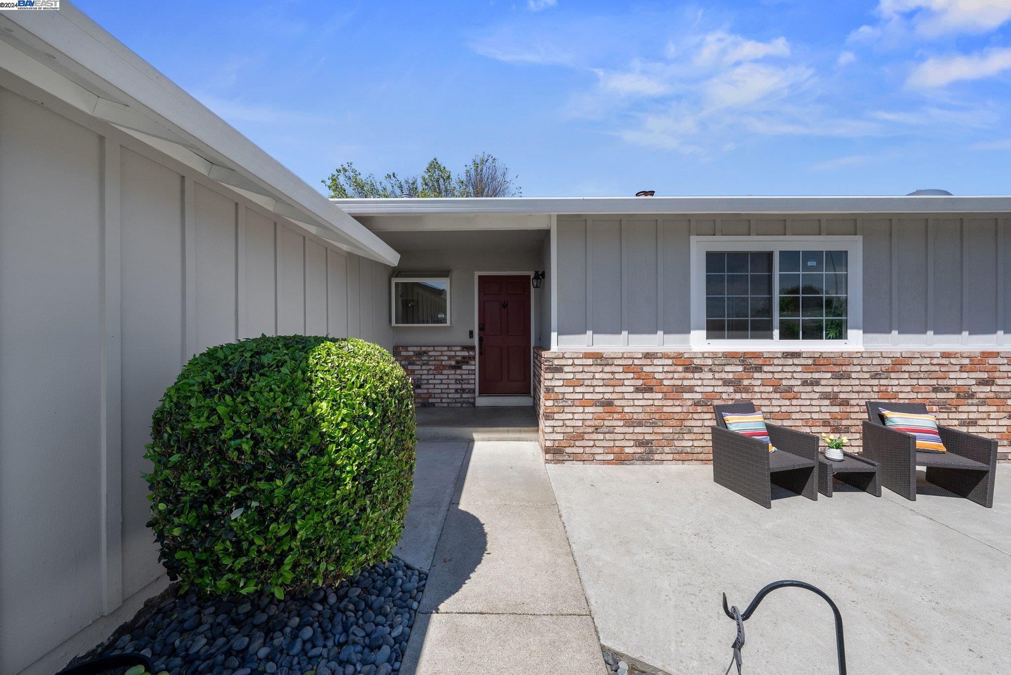 Detail Gallery Image 5 of 26 For 32332 Jacklynn Ct, Union City,  CA 94587 - 3 Beds | 2 Baths