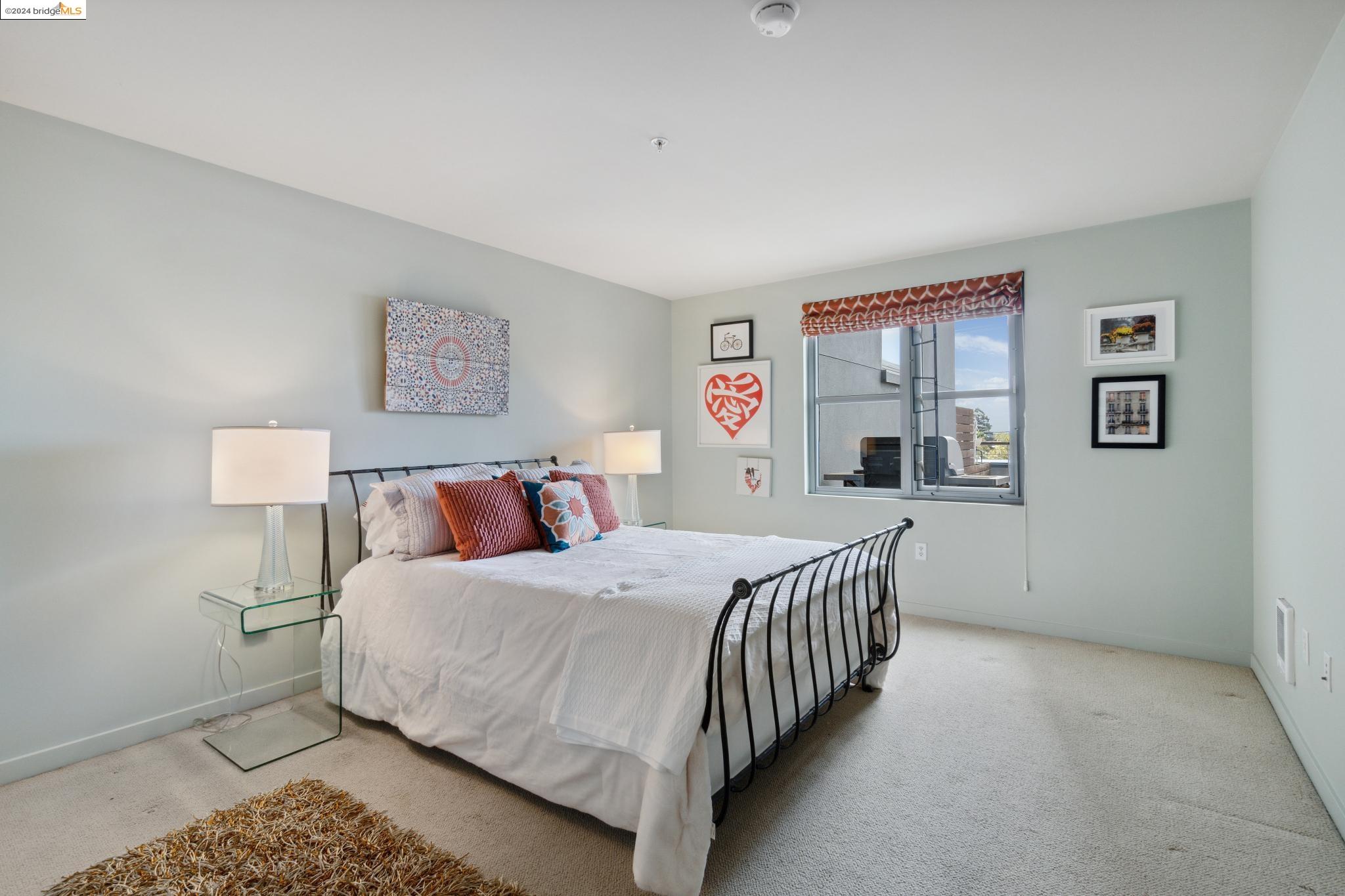 Detail Gallery Image 12 of 19 For 1001 46th St #321,  Emeryville,  CA 94608 - 3 Beds | 2 Baths