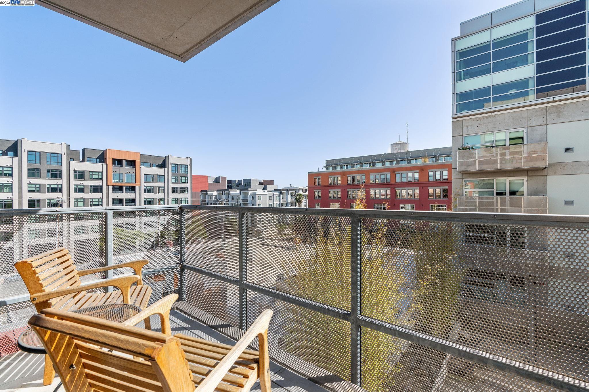 Detail Gallery Image 11 of 24 For 428 Alice St #504,  Oakland,  CA 94607 - 2 Beds | 2 Baths