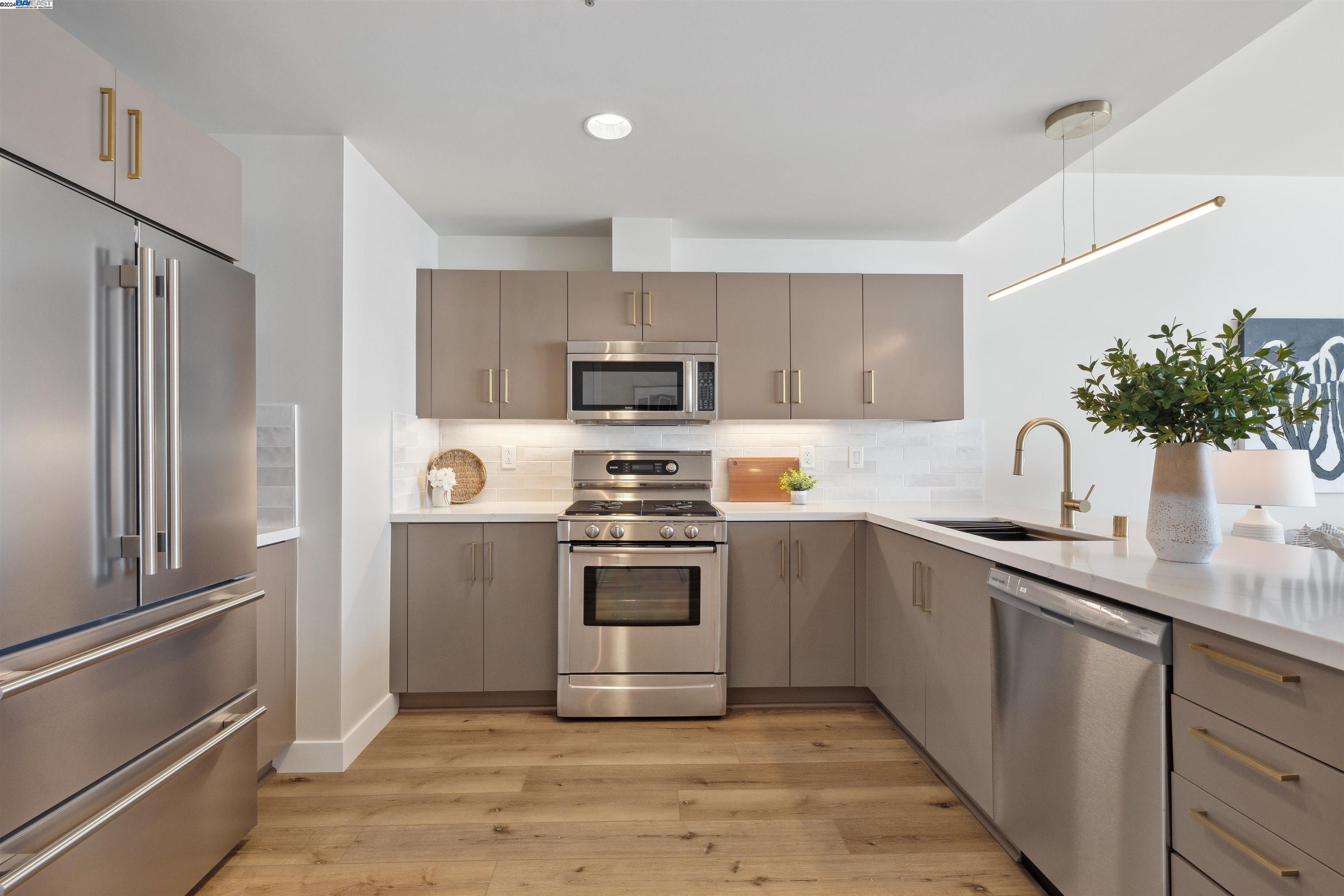 Photo #2: 41054994 Listing 