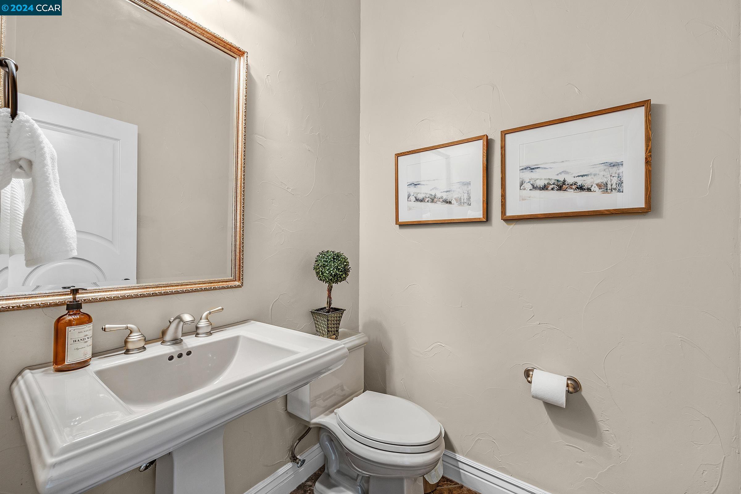 Detail Gallery Image 26 of 60 For 5717 Saint Andrews Dr, Stockton,  CA 95219 - 3 Beds | 3/1 Baths