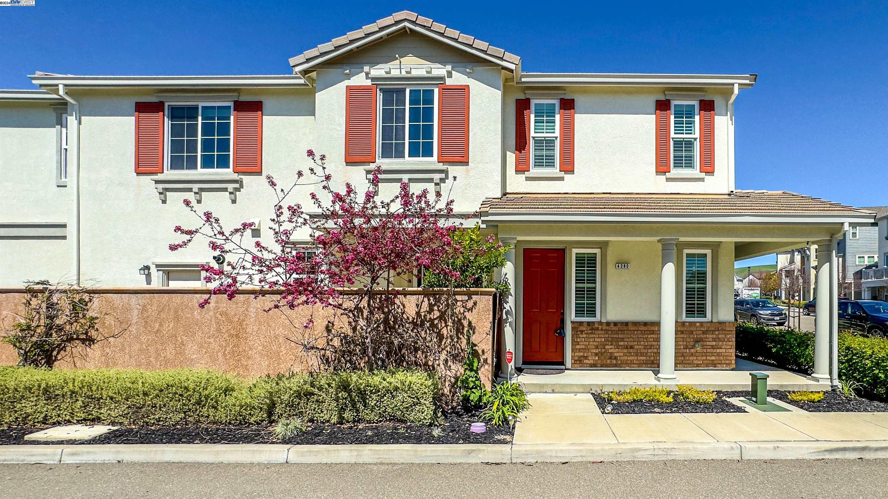 Detail Gallery Image 1 of 28 For 4280 Panorama Dr, Dublin,  CA 94568 - 4 Beds | 3/1 Baths