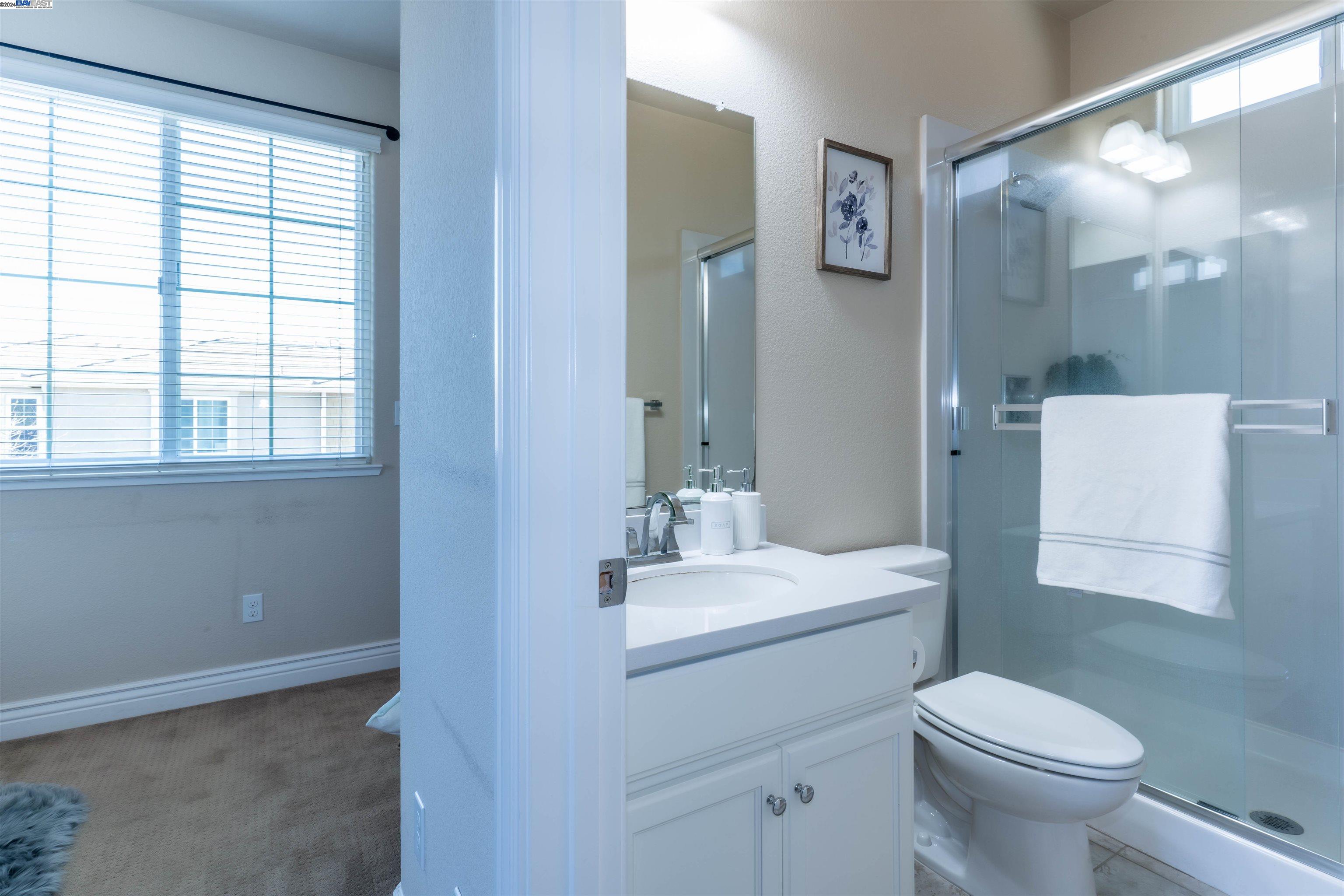 Detail Gallery Image 21 of 28 For 4280 Panorama Dr, Dublin,  CA 94568 - 4 Beds | 3/1 Baths