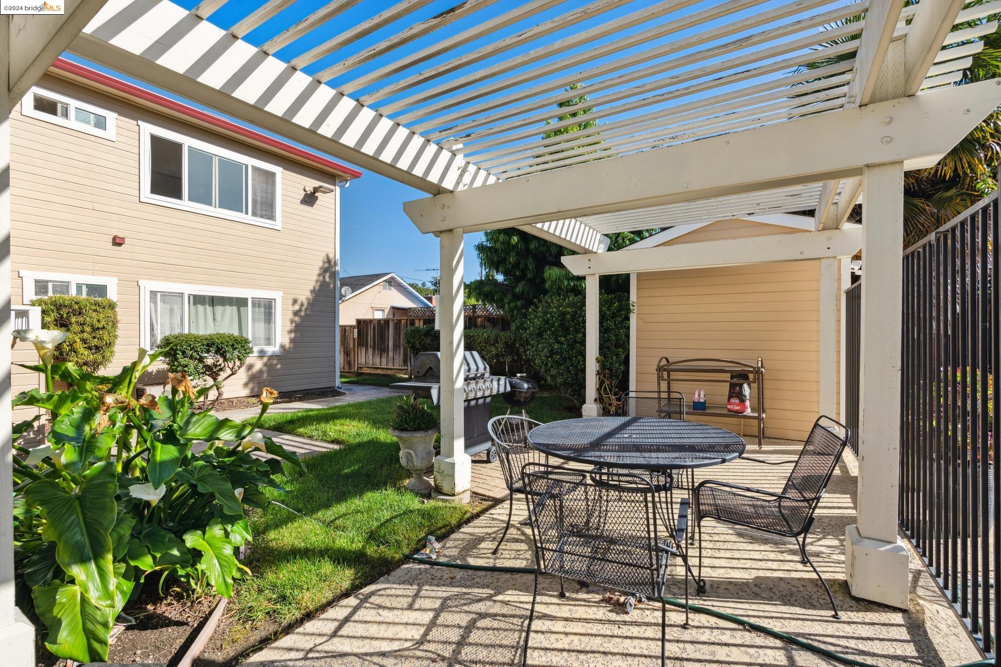 Detail Gallery Image 26 of 30 For 1570 165th Ave #214,  San Leandro,  CA 94578 - 1 Beds | 1 Baths