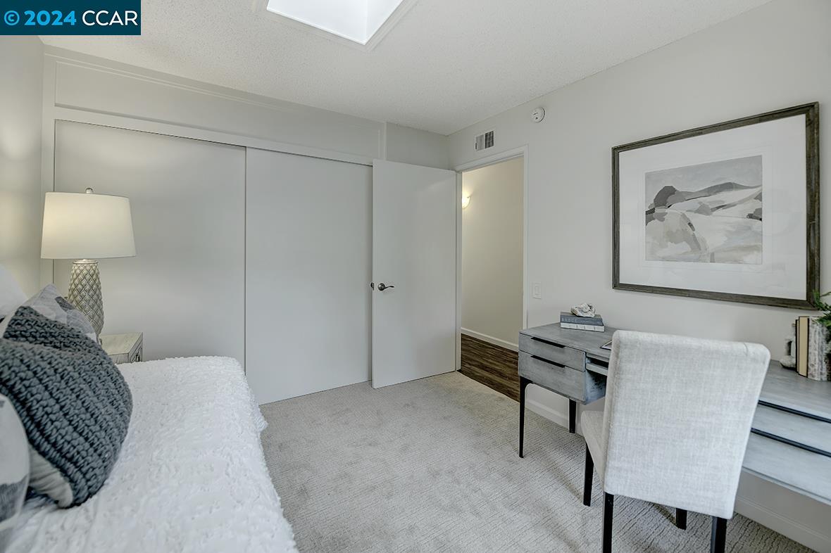 Detail Gallery Image 25 of 46 For 2300 Pine Knoll Dr #4,  Walnut Creek,  CA 94595 - 2 Beds | 1 Baths