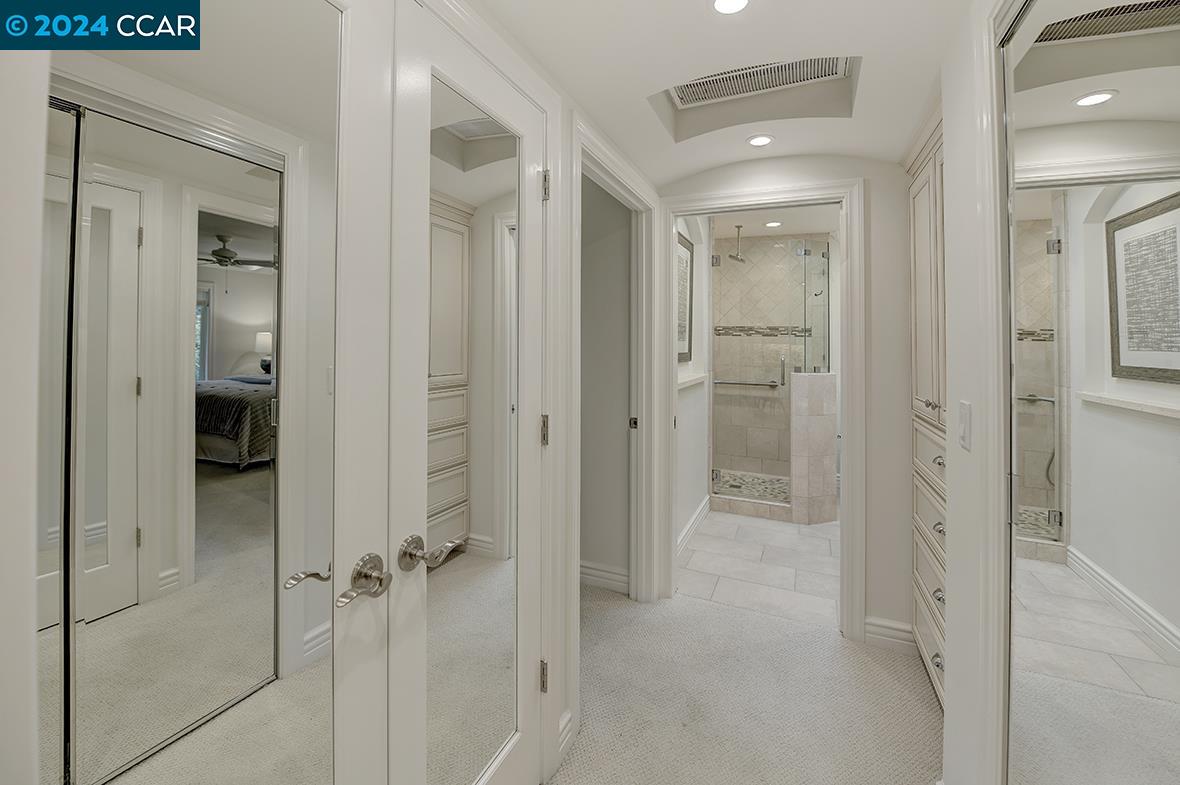 Detail Gallery Image 16 of 53 For 2345 Tice Creek Dr #1,  Walnut Creek,  CA 94595 - 1 Beds | 1 Baths