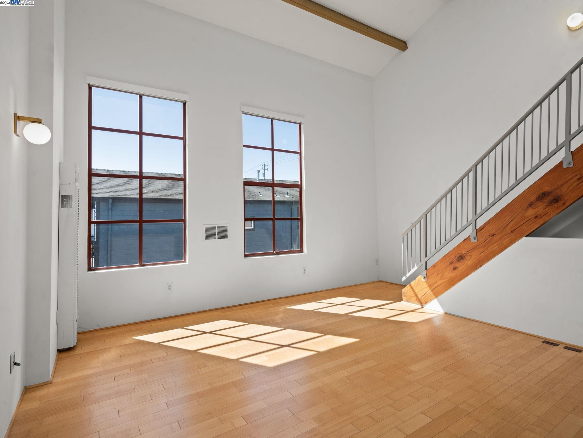 Detail Gallery Image 16 of 25 For 3110 Adeline St #124,  Oakland,  CA 94608 - 2 Beds | 2/1 Baths