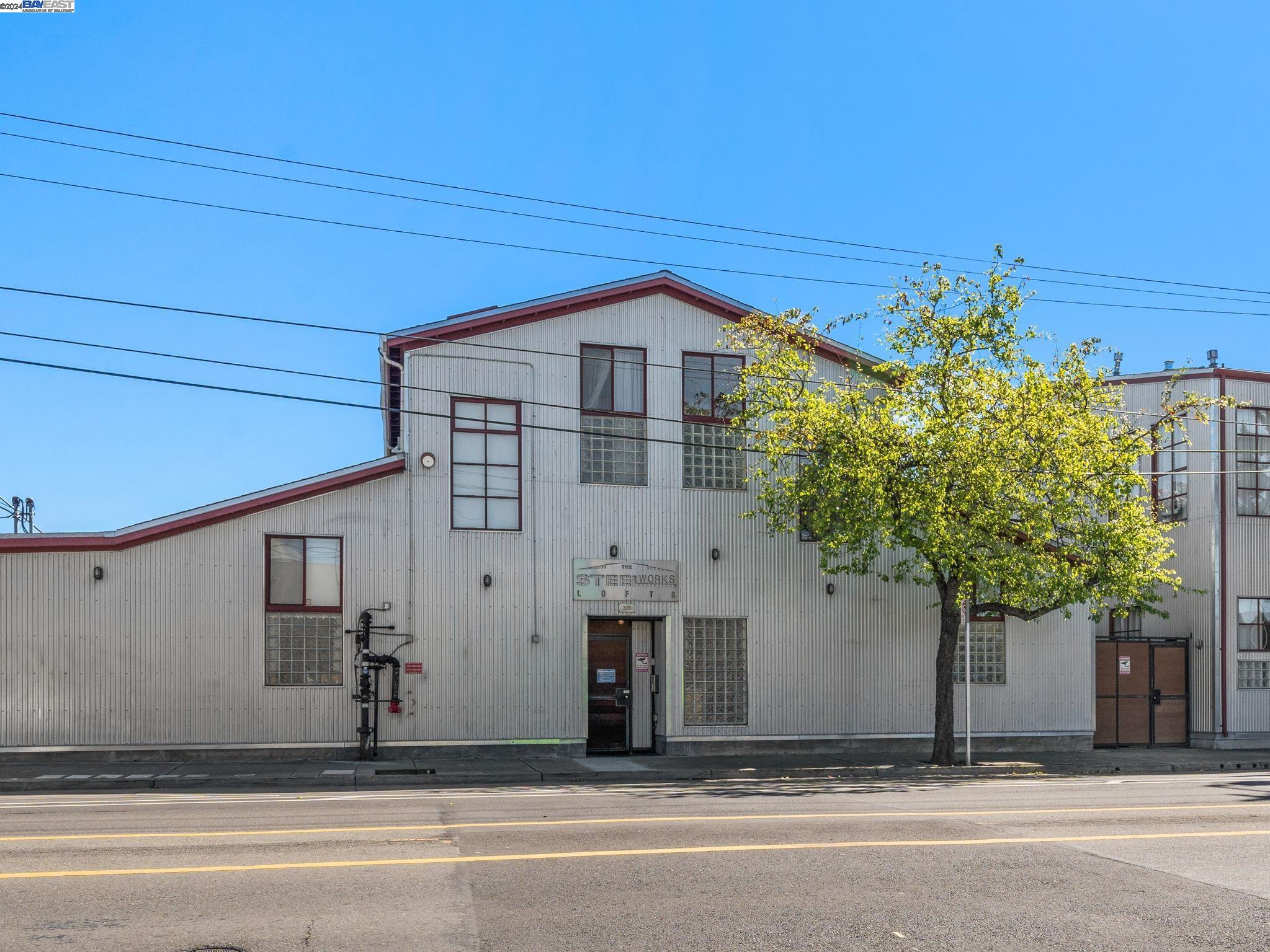 Detail Gallery Image 24 of 25 For 3110 Adeline St #124,  Oakland,  CA 94608 - 2 Beds | 2/1 Baths