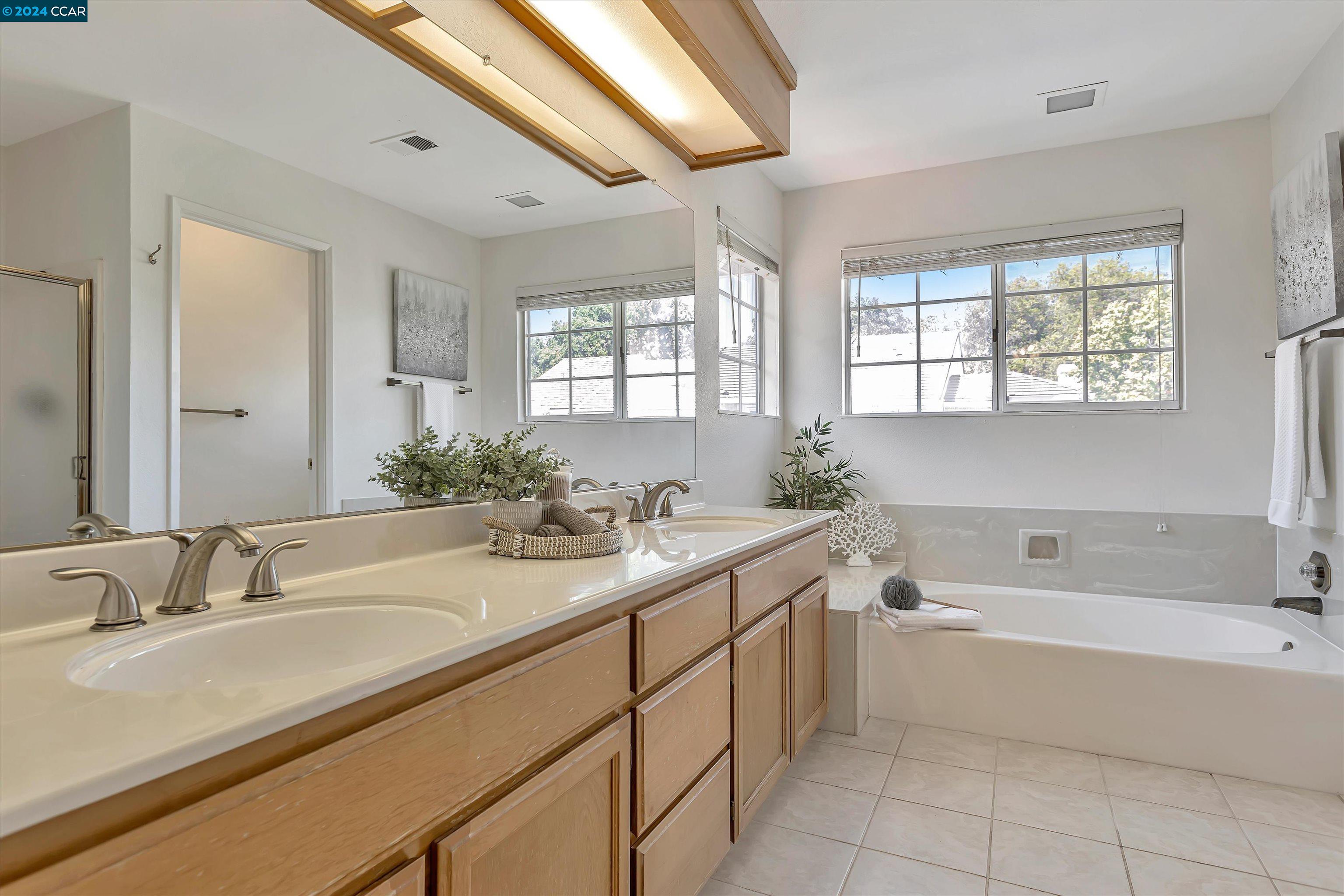 Detail Gallery Image 22 of 34 For 5224 Pebble Glen Dr, Concord,  CA 94521 - 3 Beds | 2/1 Baths