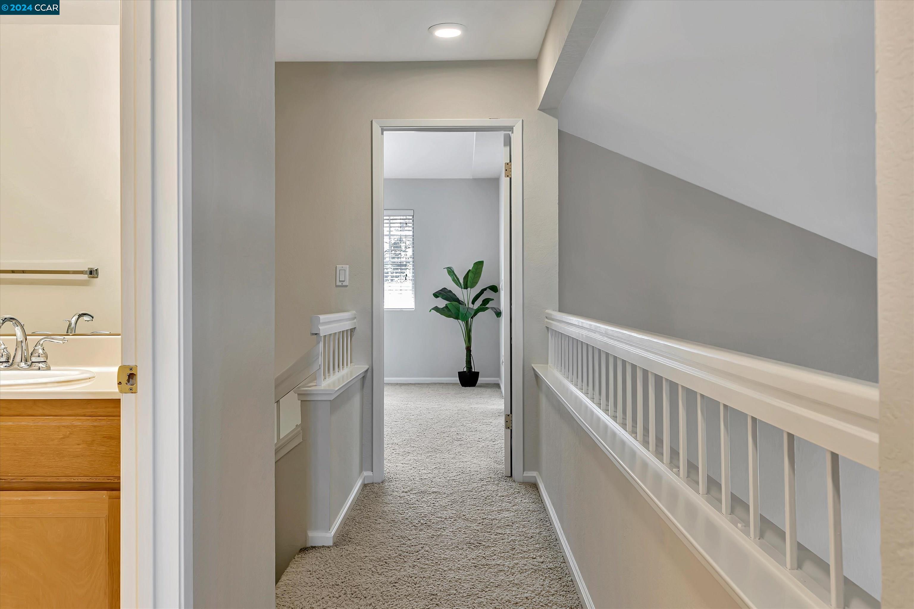 Detail Gallery Image 28 of 34 For 5224 Pebble Glen Dr, Concord,  CA 94521 - 3 Beds | 2/1 Baths