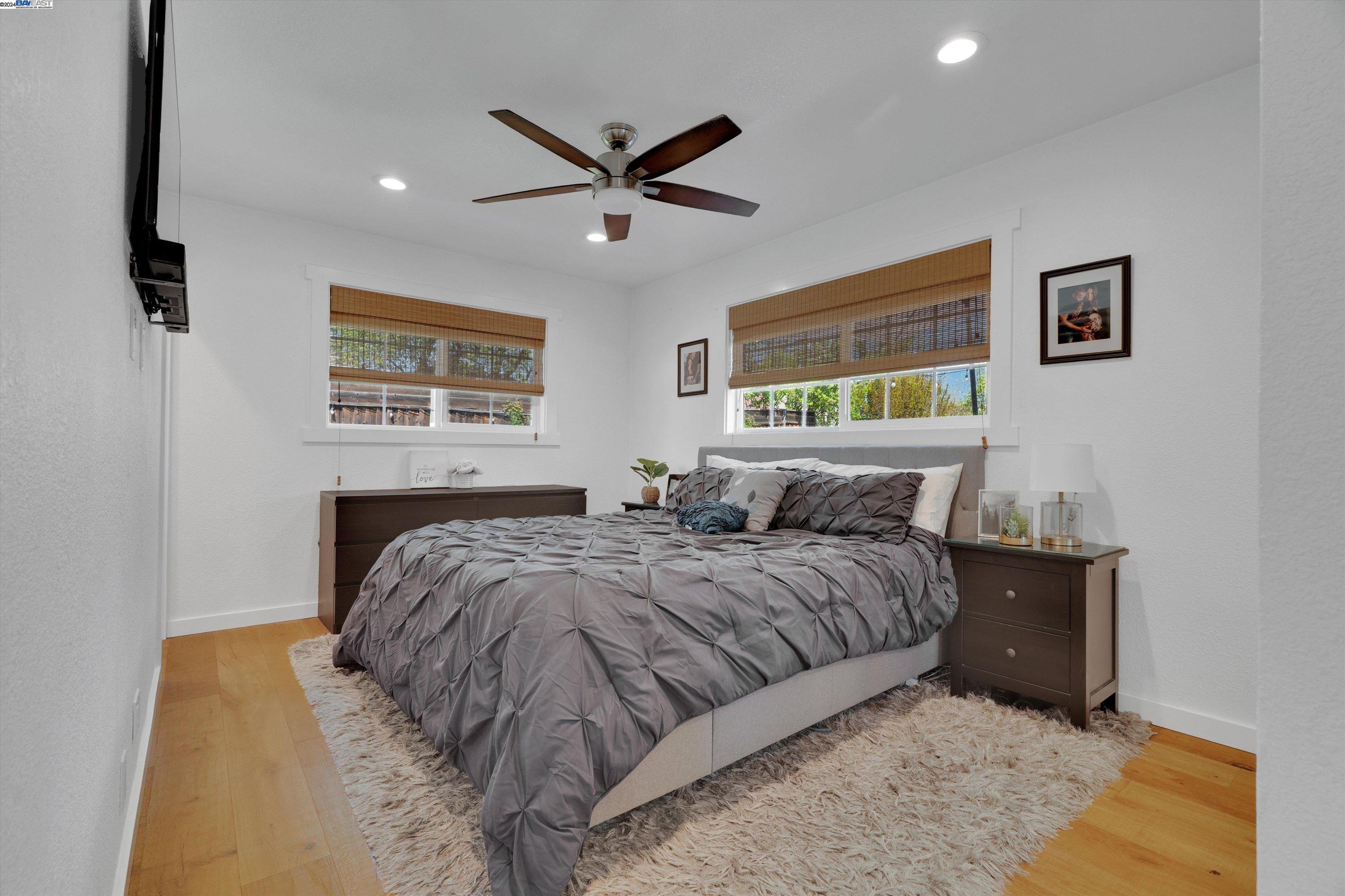 Detail Gallery Image 14 of 26 For 5880 Idlewild Ave, Livermore,  CA 94551 - 3 Beds | 2 Baths