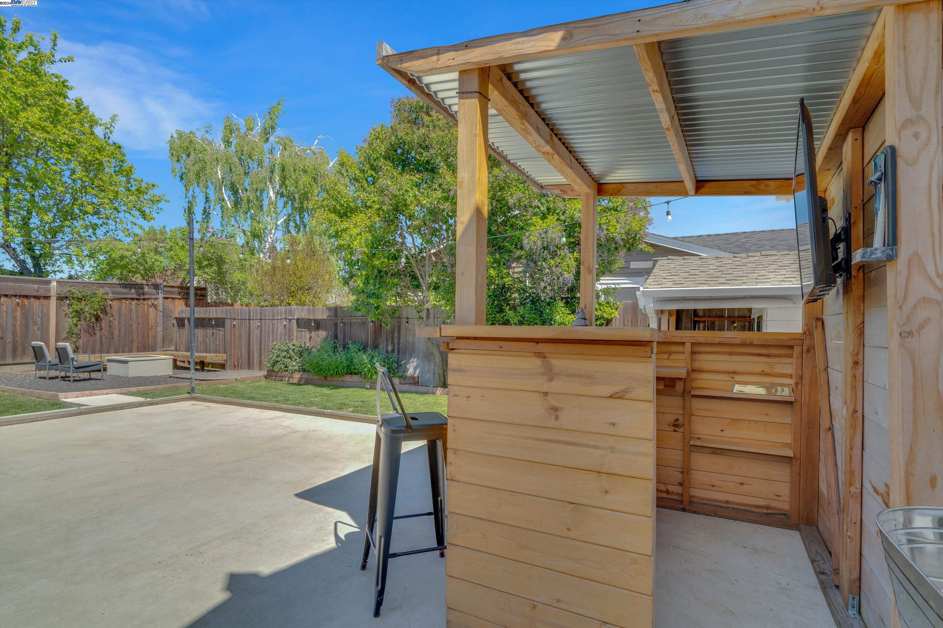 Detail Gallery Image 18 of 26 For 5880 Idlewild Ave, Livermore,  CA 94551 - 3 Beds | 2 Baths