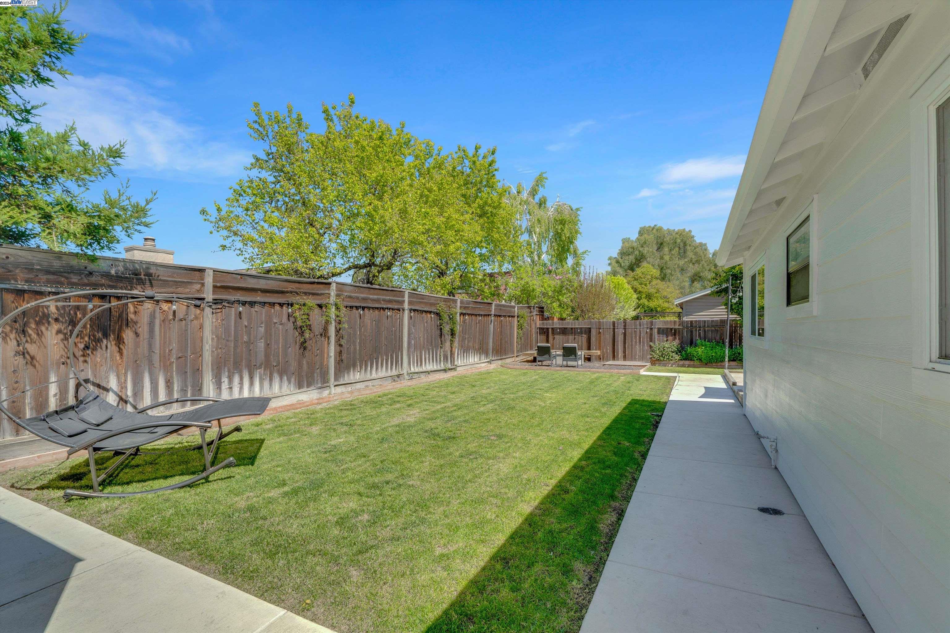 Detail Gallery Image 21 of 26 For 5880 Idlewild Ave, Livermore,  CA 94551 - 3 Beds | 2 Baths