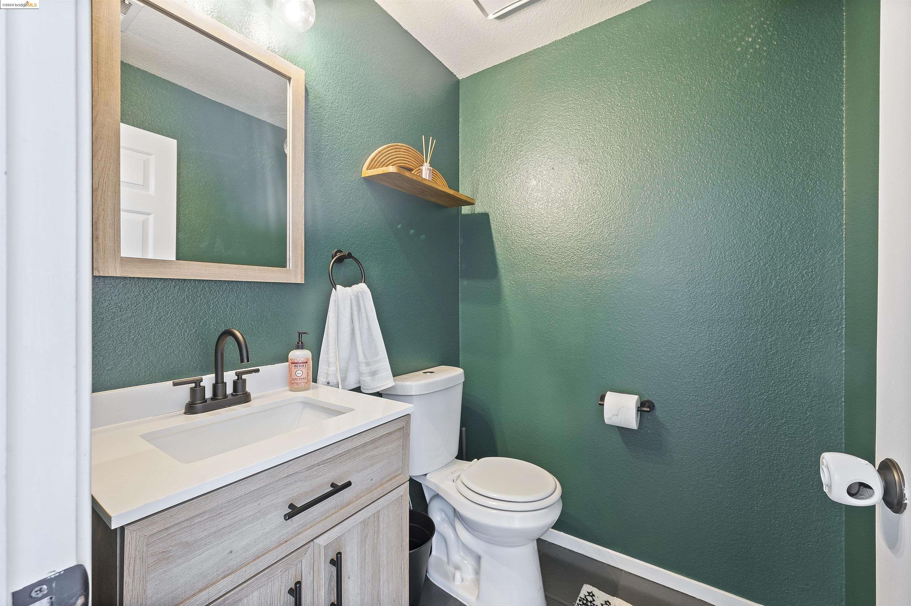 Detail Gallery Image 29 of 54 For 130 Live Oak, Vallejo,  CA 94591 - 4 Beds | 2/1 Baths