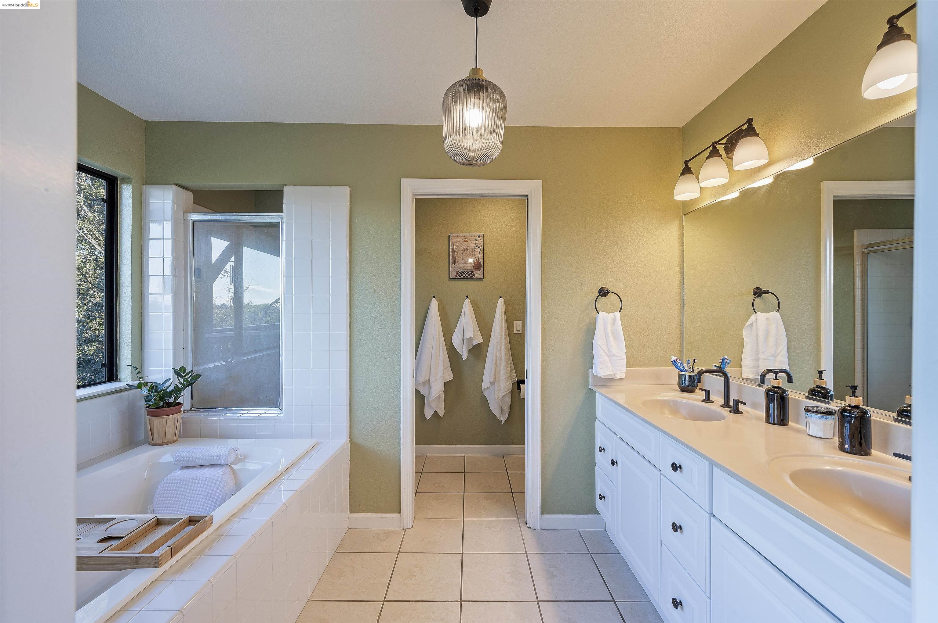 Detail Gallery Image 38 of 54 For 130 Live Oak, Vallejo,  CA 94591 - 4 Beds | 2/1 Baths