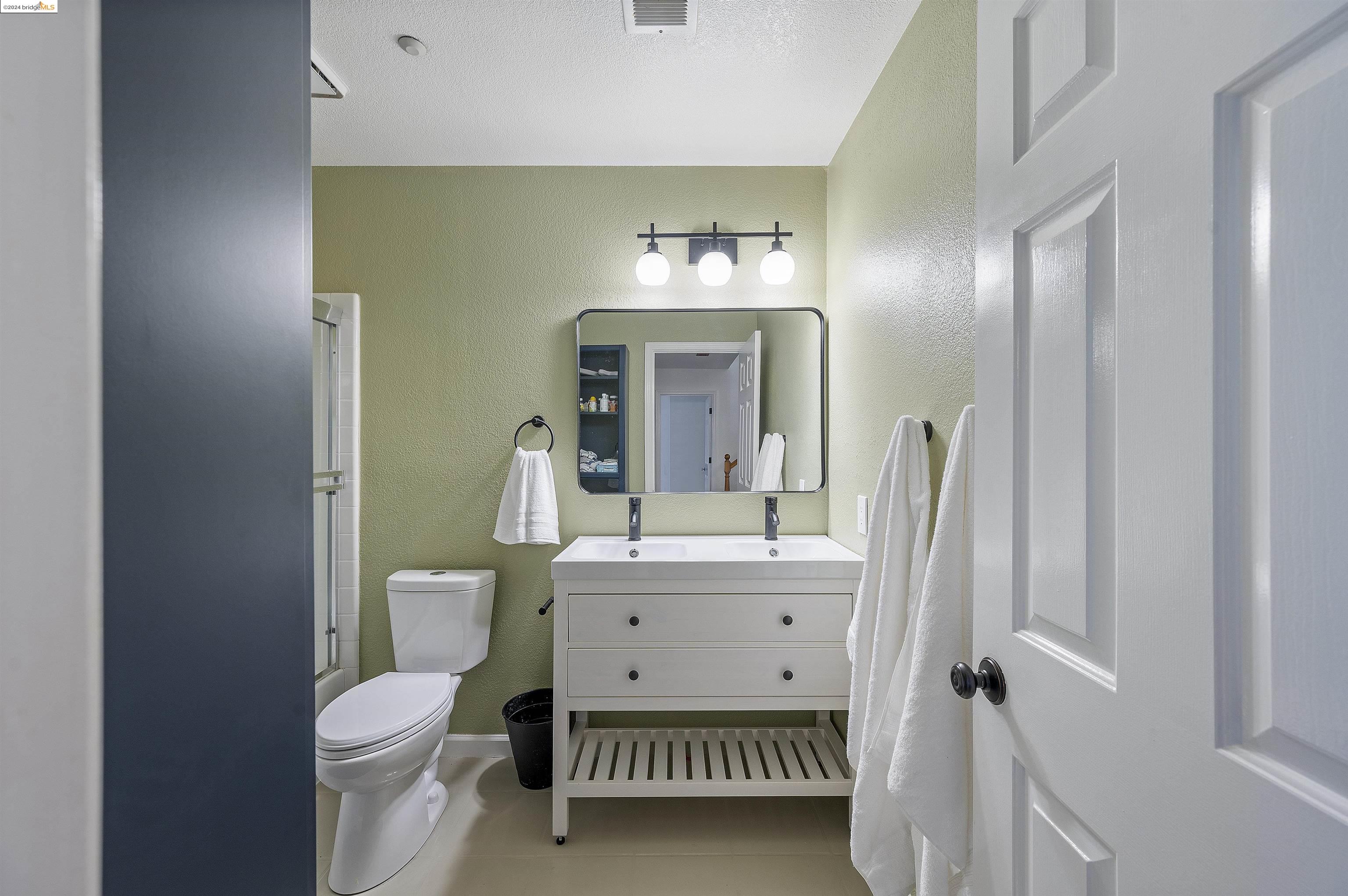 Detail Gallery Image 46 of 54 For 130 Live Oak, Vallejo,  CA 94591 - 4 Beds | 2/1 Baths
