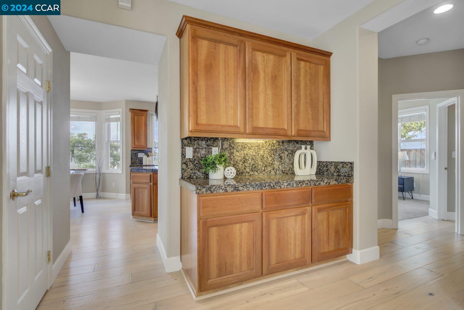 Detail Gallery Image 12 of 60 For 6 Pine Valley Pl, San Ramon,  CA 94583 - 5 Beds | 4/1 Baths