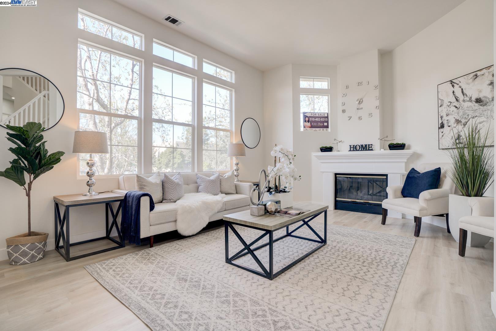 Front Image Thumbnail for BE41055152