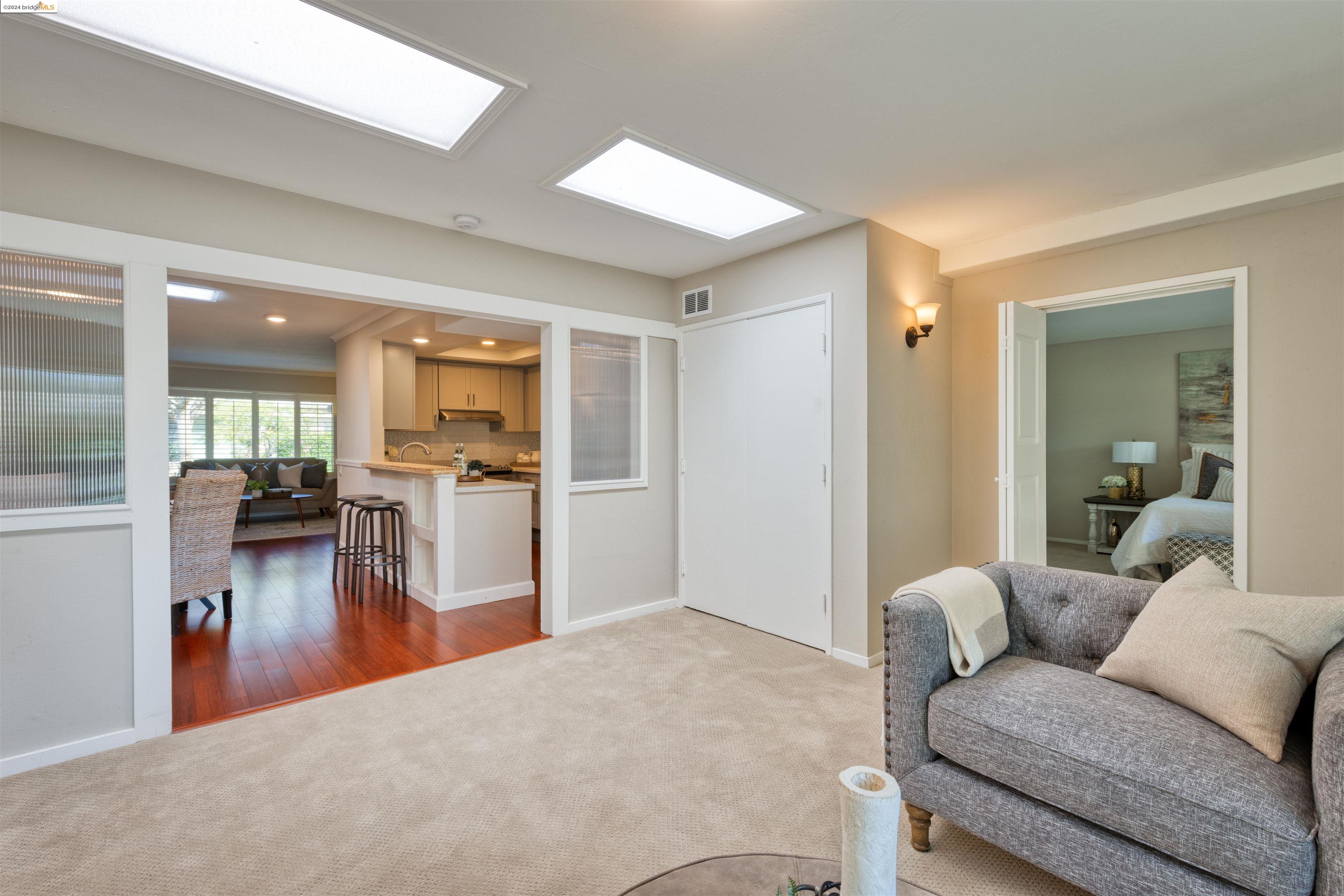Detail Gallery Image 15 of 24 For 1152 Fairlawn Ct #4,  Walnut Creek,  CA 94595 - 2 Beds | 1 Baths