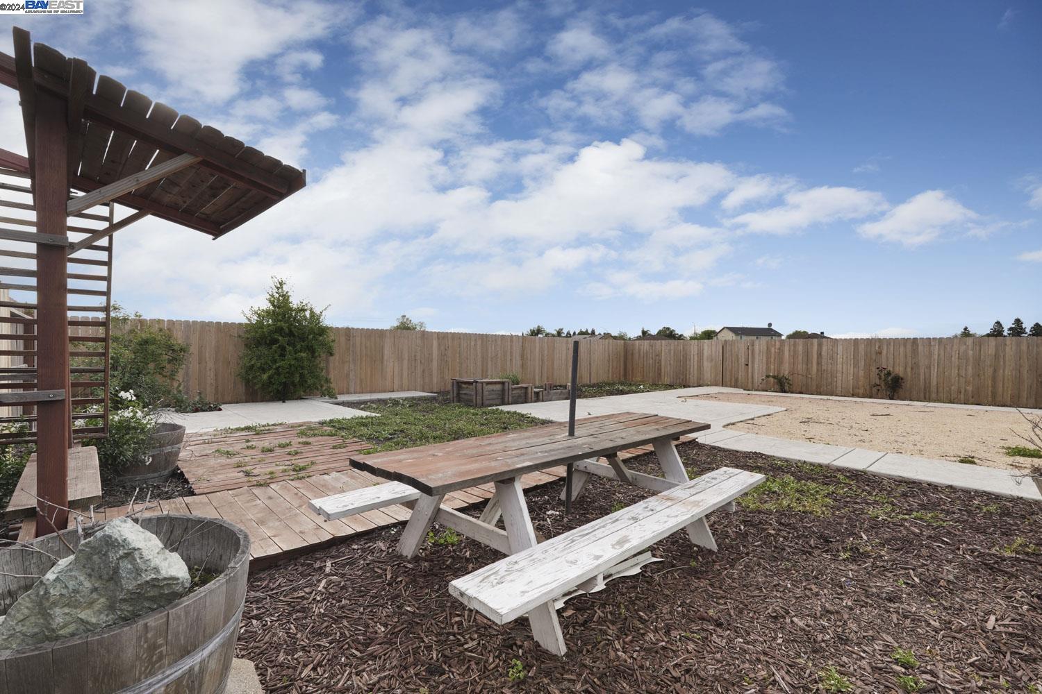 Detail Gallery Image 26 of 29 For 2933 S Bieghle, Stockton,  CA 95206-1234 - 4 Beds | 2 Baths