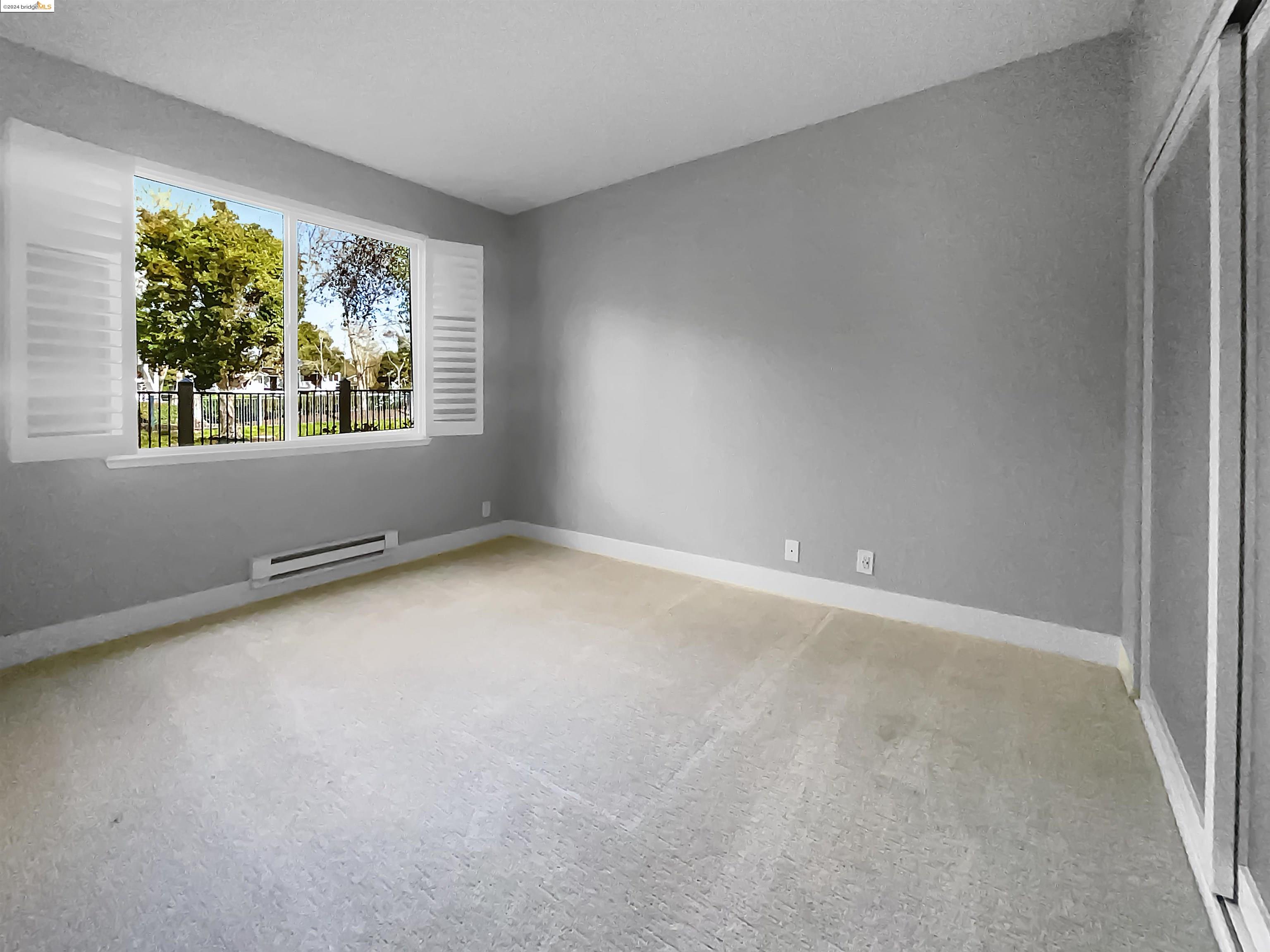 Detail Gallery Image 5 of 50 For 33 Shoreline Ct, Richmond,  CA 94804 - 2 Beds | 1 Baths