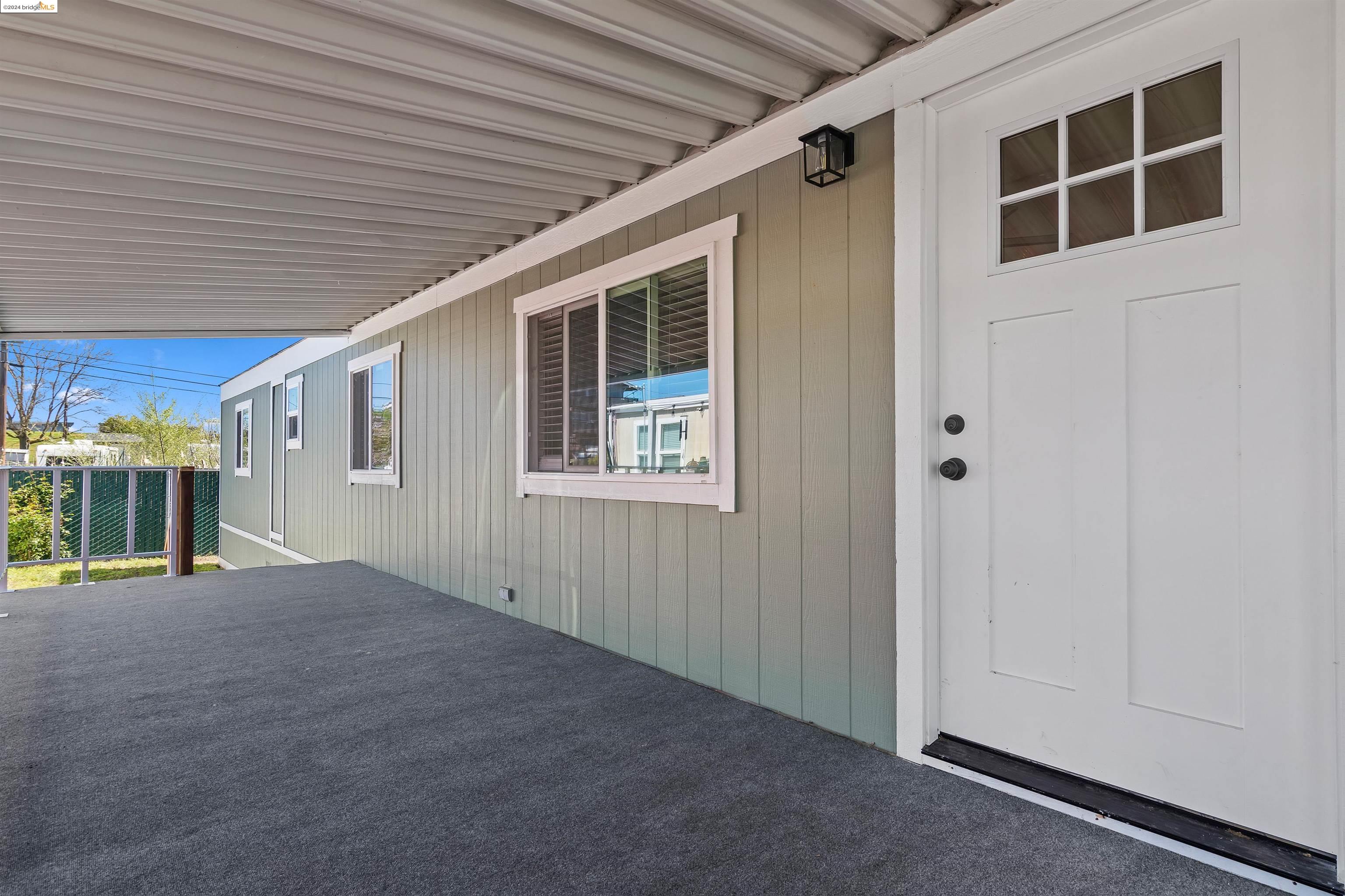 Detail Gallery Image 2 of 10 For 3609 Hawthorne Dr #113,  Bethel Island,  CA 94511 - 2 Beds | 1 Baths