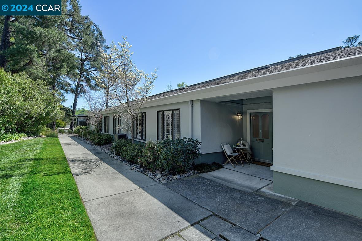 Detail Gallery Image 33 of 47 For 1168 Leisure Ln #4,  Walnut Creek,  CA 94595 - 2 Beds | 1/1 Baths