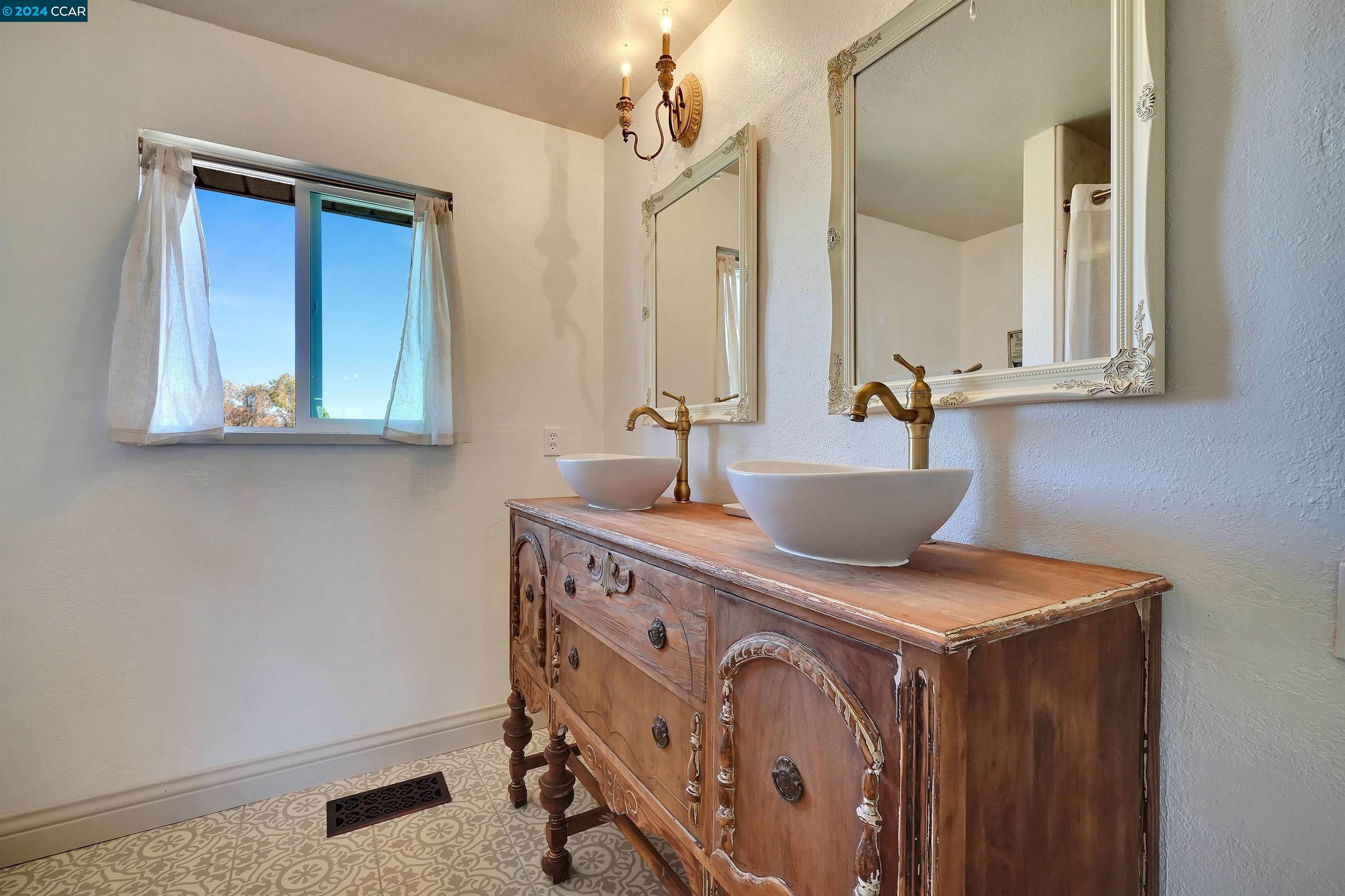 Detail Gallery Image 26 of 58 For 4774 Camanche Parkway N, Ione,  CA 95640-9412 - 4 Beds | 2 Baths
