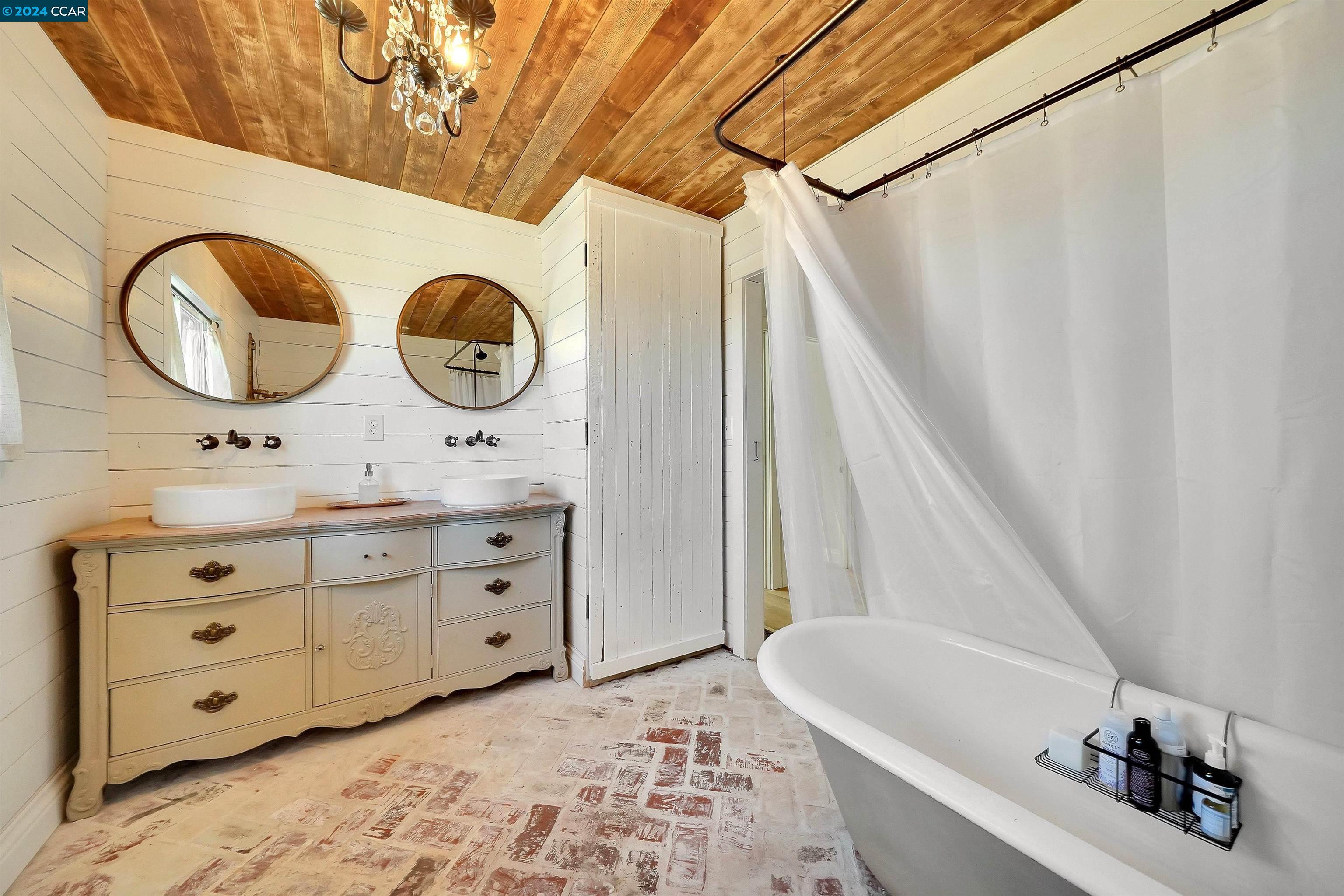 Detail Gallery Image 34 of 58 For 4774 Camanche Parkway N, Ione,  CA 95640-9412 - 4 Beds | 2 Baths
