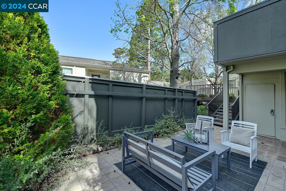 Detail Gallery Image 37 of 53 For 1565 Rockledge Ln #4,  Walnut Creek,  CA 94595 - 2 Beds | 1 Baths