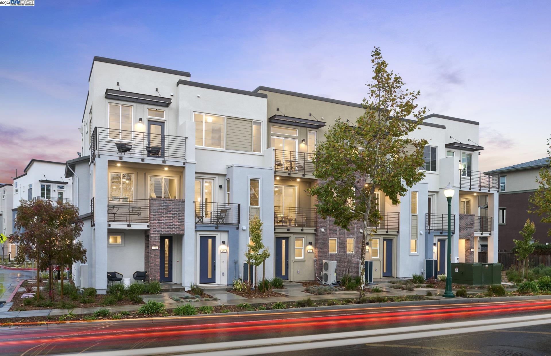 Detail Gallery Image 1 of 1 For 415 Martin Mariner Ave, Alameda,  CA 94501 - 2 Beds | 1/1 Baths
