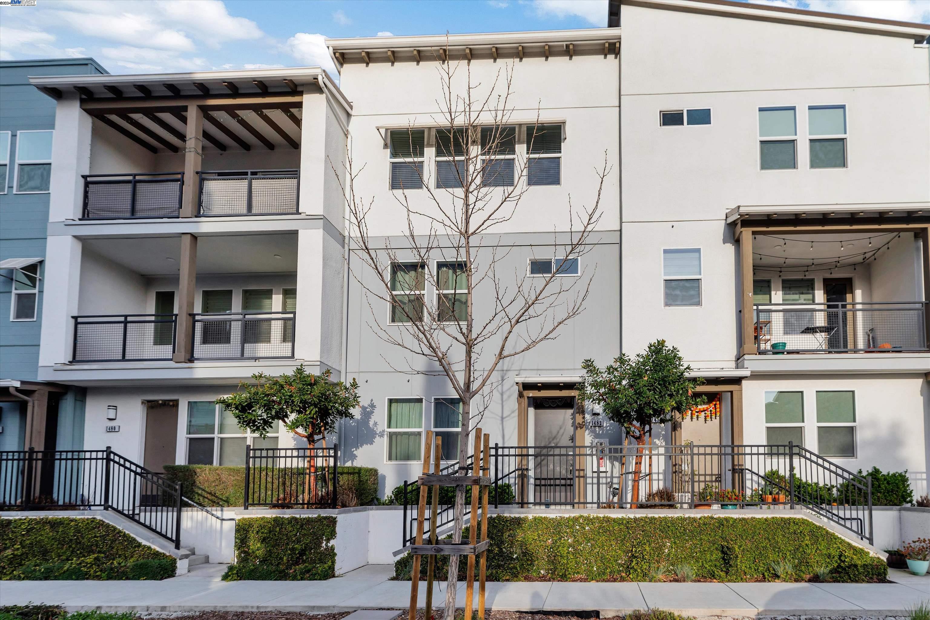 Detail Gallery Image 1 of 1 For 1482 Bond St, Milpitas,  CA 95035 - 3 Beds | 2 Baths