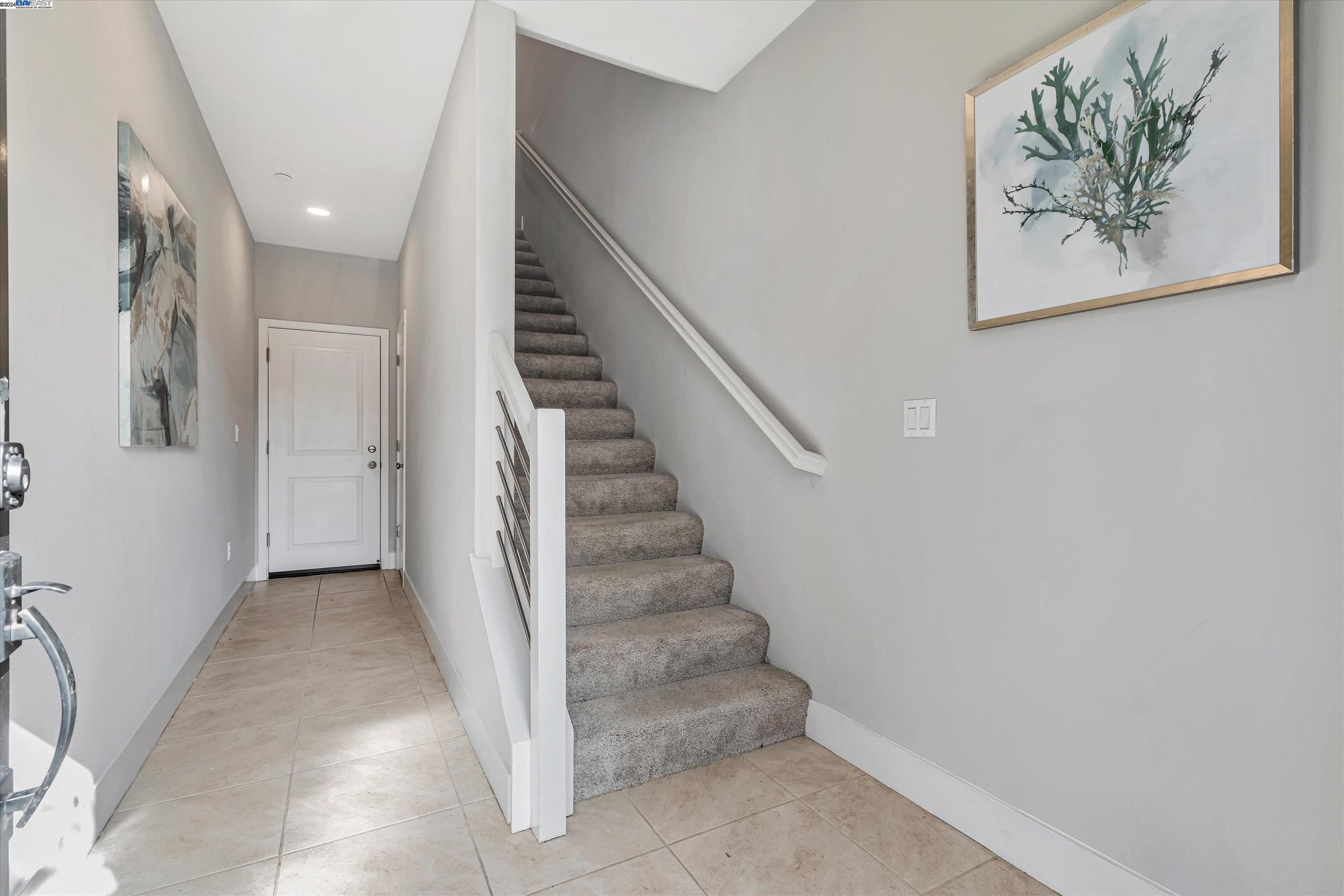 Detail Gallery Image 6 of 38 For 1482 Bond St, Milpitas,  CA 95035 - 3 Beds | 2 Baths