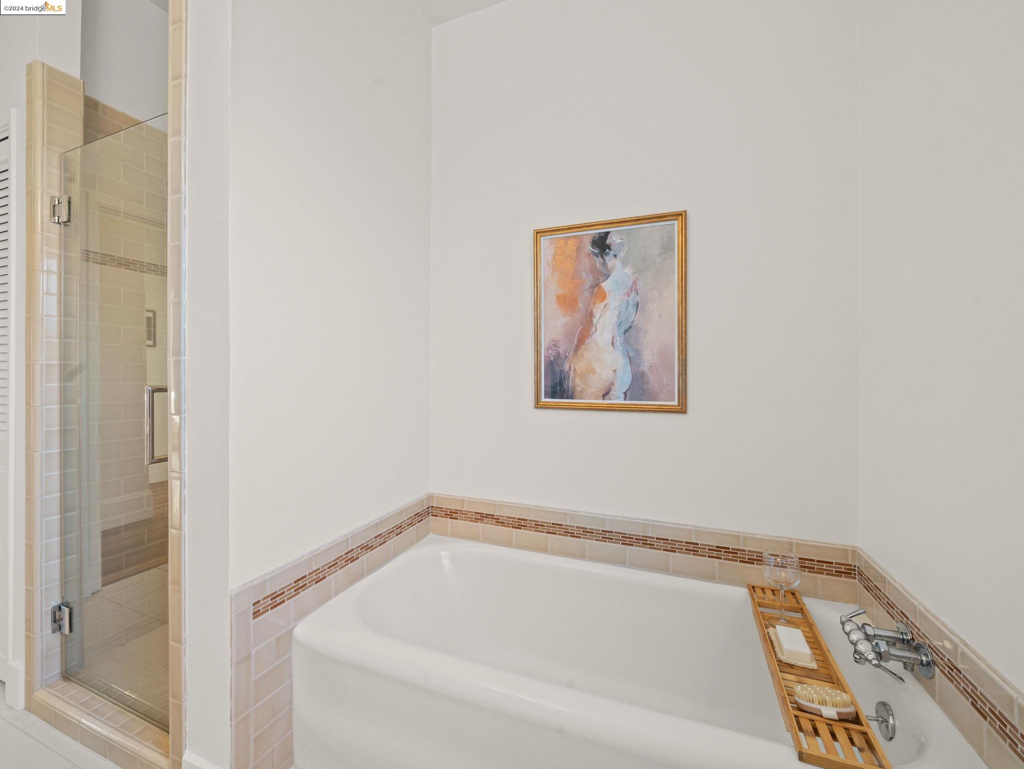 Detail Gallery Image 20 of 56 For 4317 Townsend Ave, Oakland,  CA 94602 - 5 Beds | 2 Baths