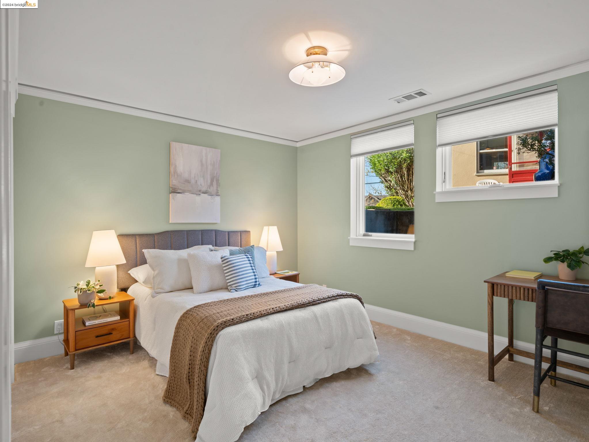 Detail Gallery Image 38 of 56 For 4317 Townsend Ave, Oakland,  CA 94602 - 5 Beds | 2 Baths