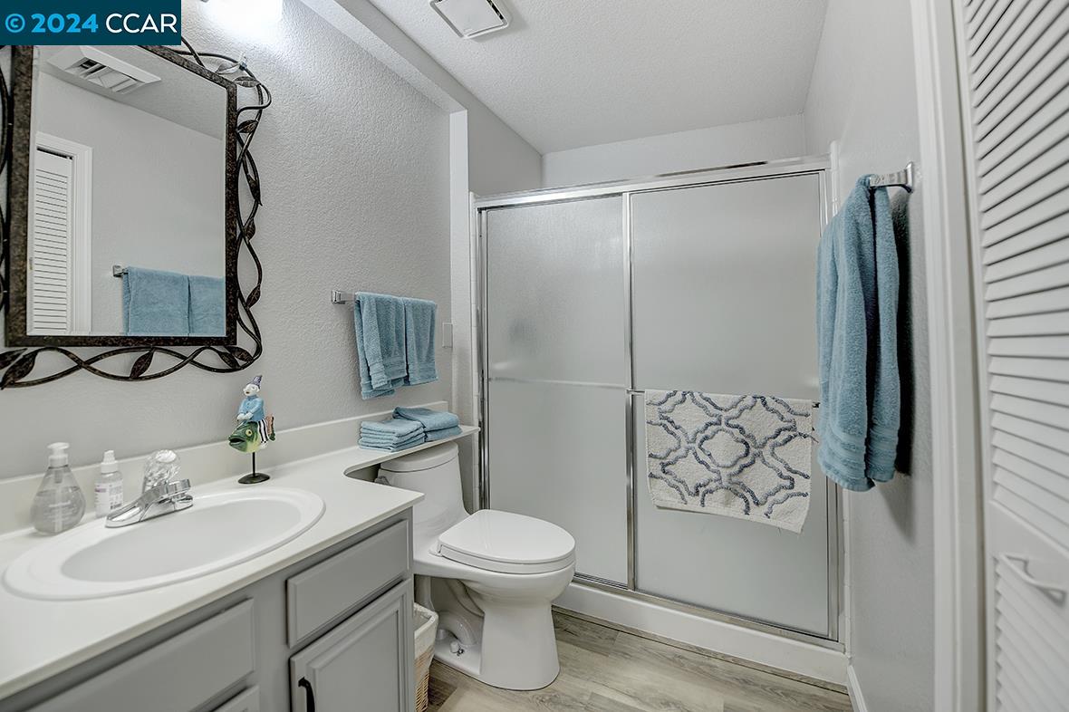 Detail Gallery Image 25 of 43 For 1860 Tice Creek Dr #1121,  Walnut Creek,  CA 94595 - 2 Beds | 2 Baths