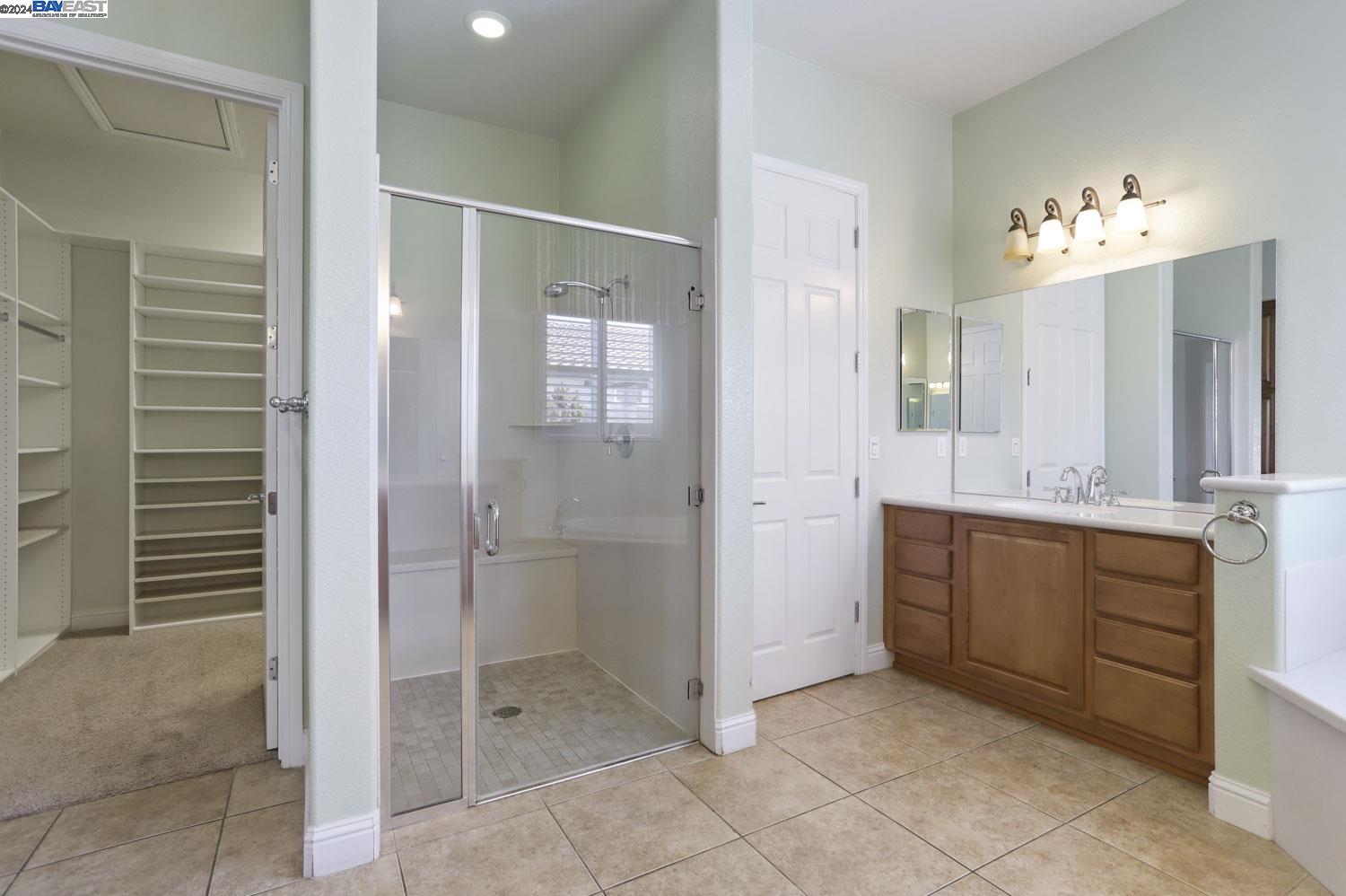 Detail Gallery Image 29 of 52 For 2463 Belle Glade Ln, Manteca,  CA 95336 - 2 Beds | 2/1 Baths