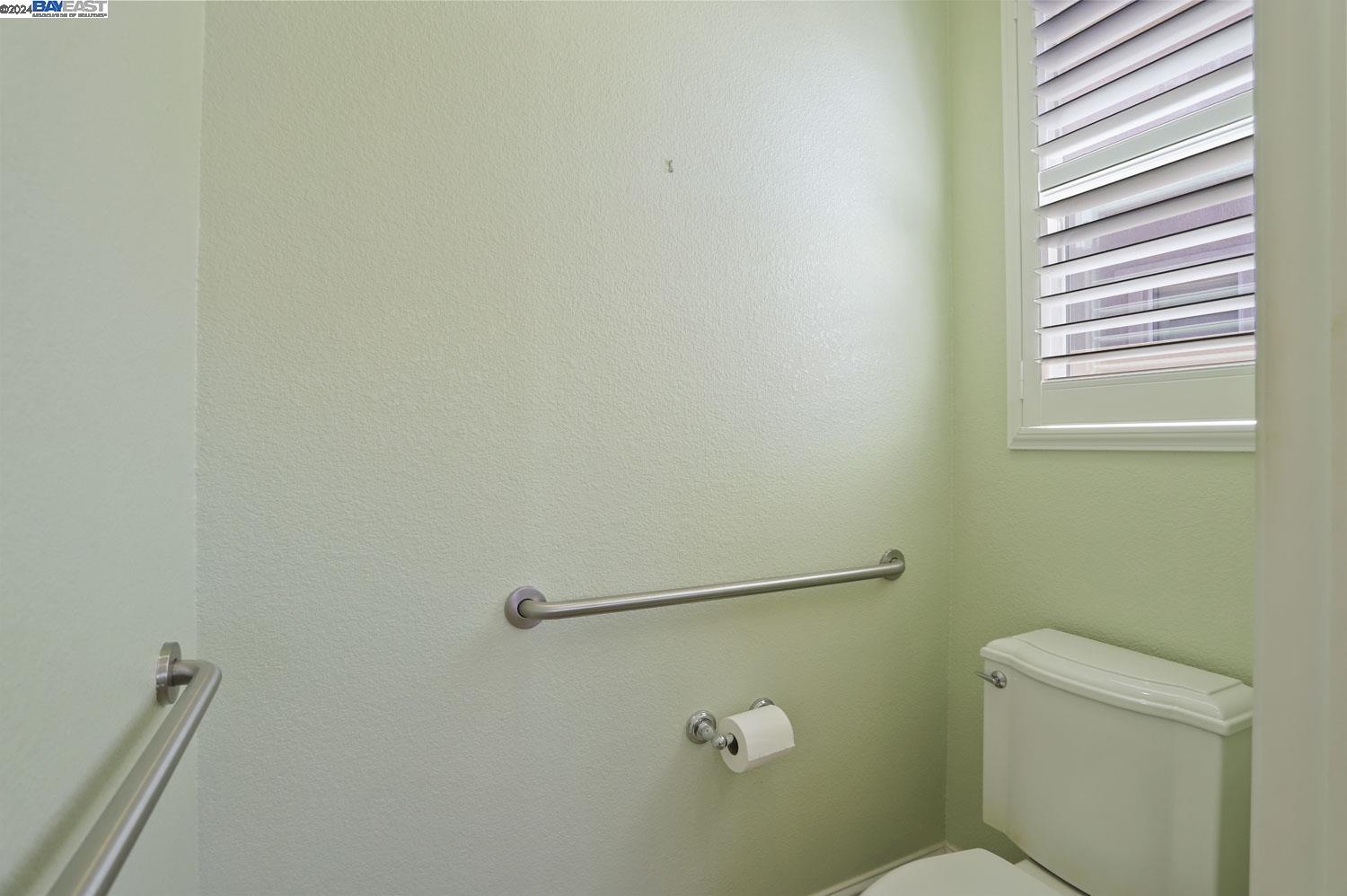 Detail Gallery Image 32 of 52 For 2463 Belle Glade Ln, Manteca,  CA 95336 - 2 Beds | 2/1 Baths