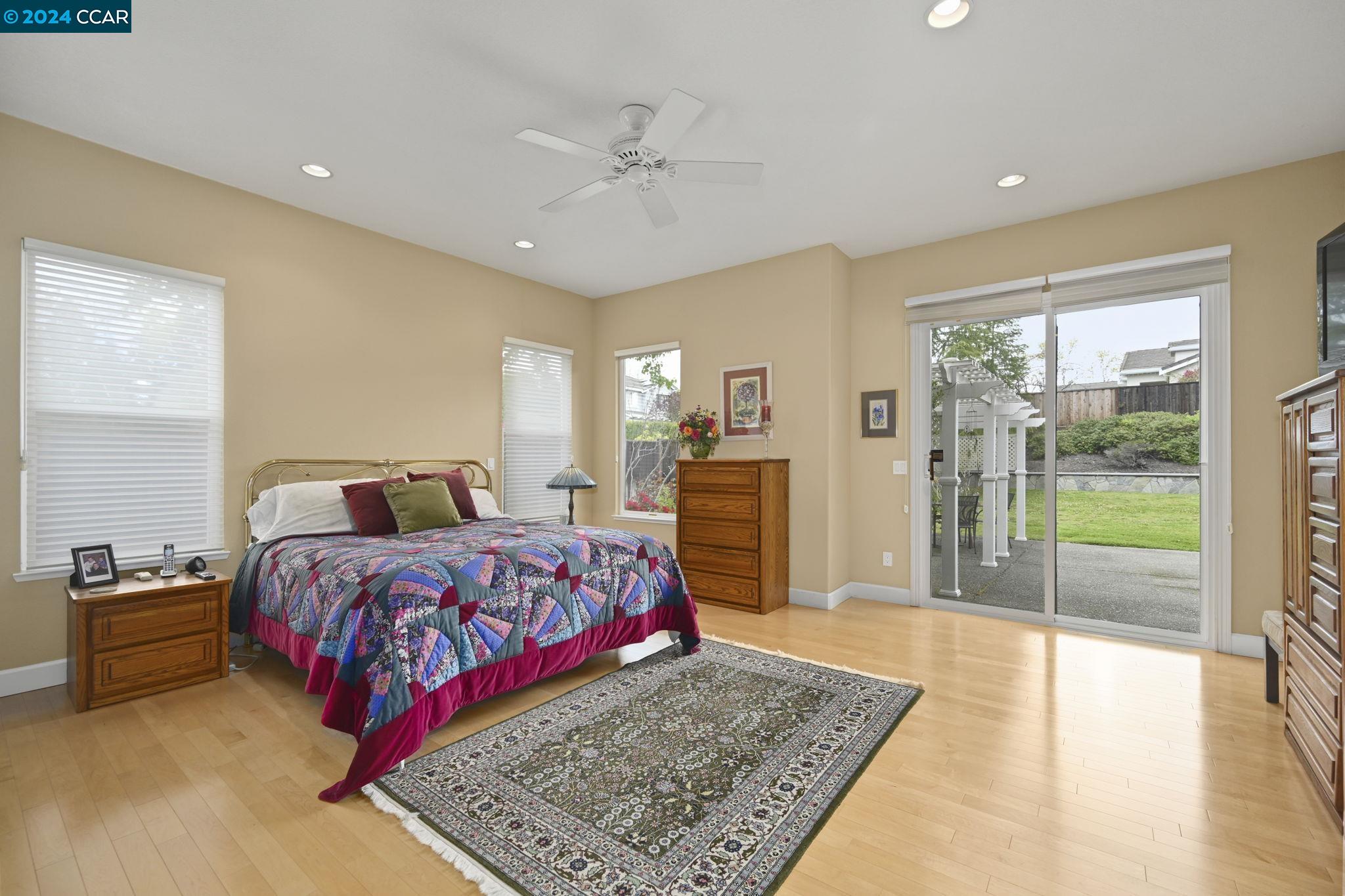 Detail Gallery Image 13 of 30 For 301 Ensley Court, Alamo,  CA 94507-1492 - 5 Beds | 3/1 Baths