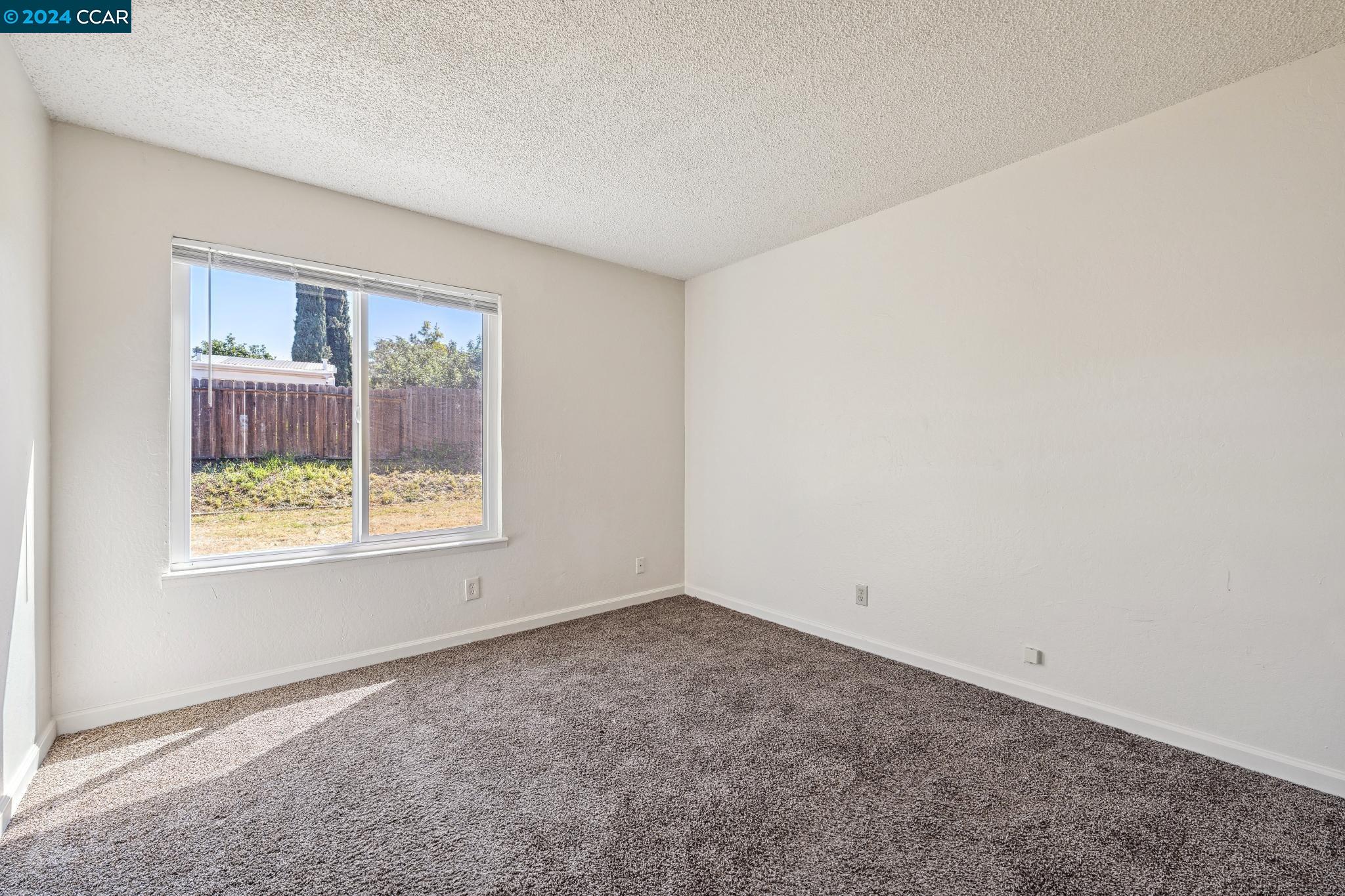 Detail Gallery Image 11 of 33 For 281 Hagemann Dr, Livermore,  CA 94551 - 4 Beds | 2 Baths